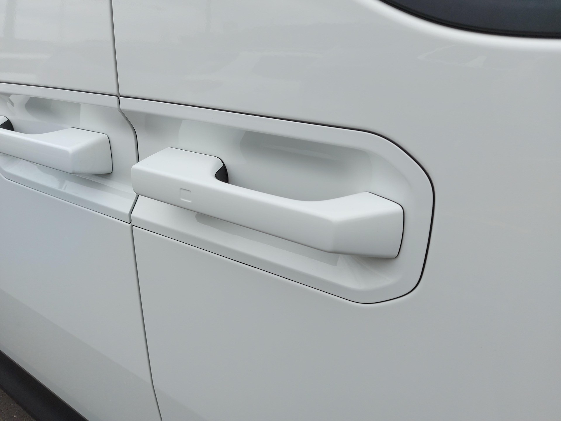 KIA PV5 Cargo 71.2 kWh Elite-image-6
