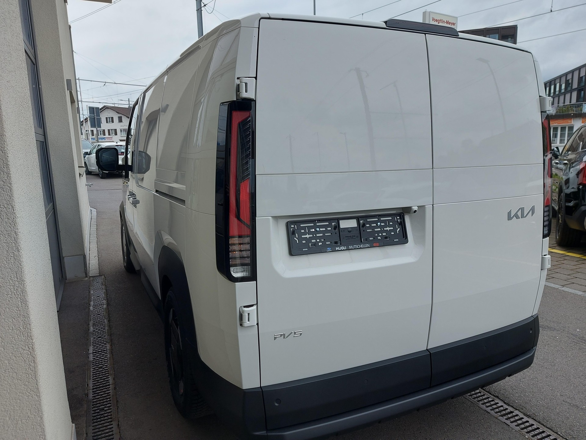 KIA PV5 Cargo 71.2 kWh Elite-image-15