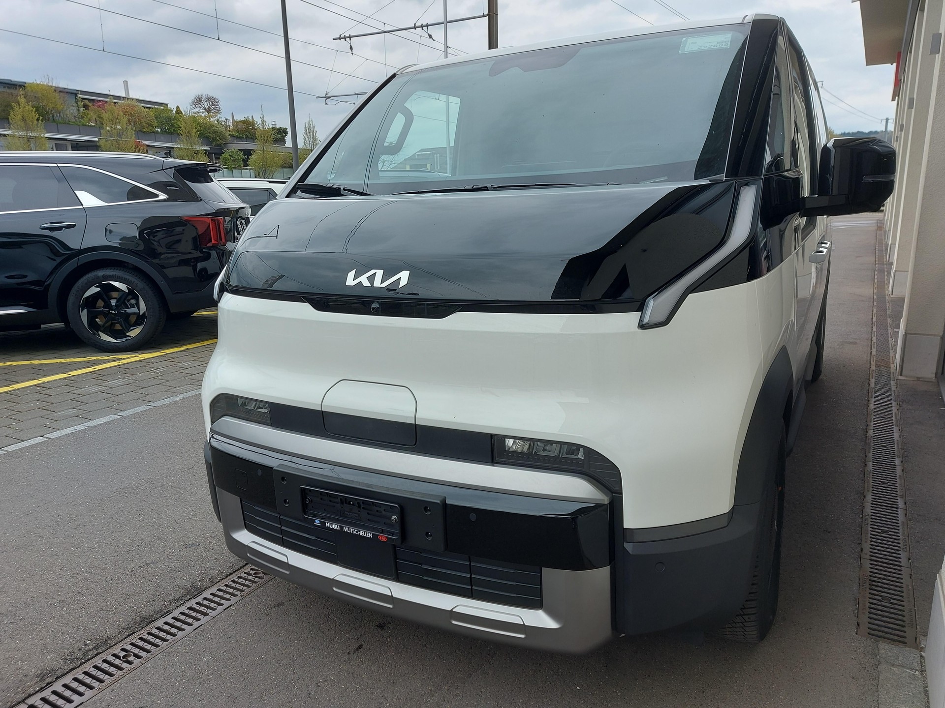 KIA PV5 Cargo 71.2 kWh Elite-image-1