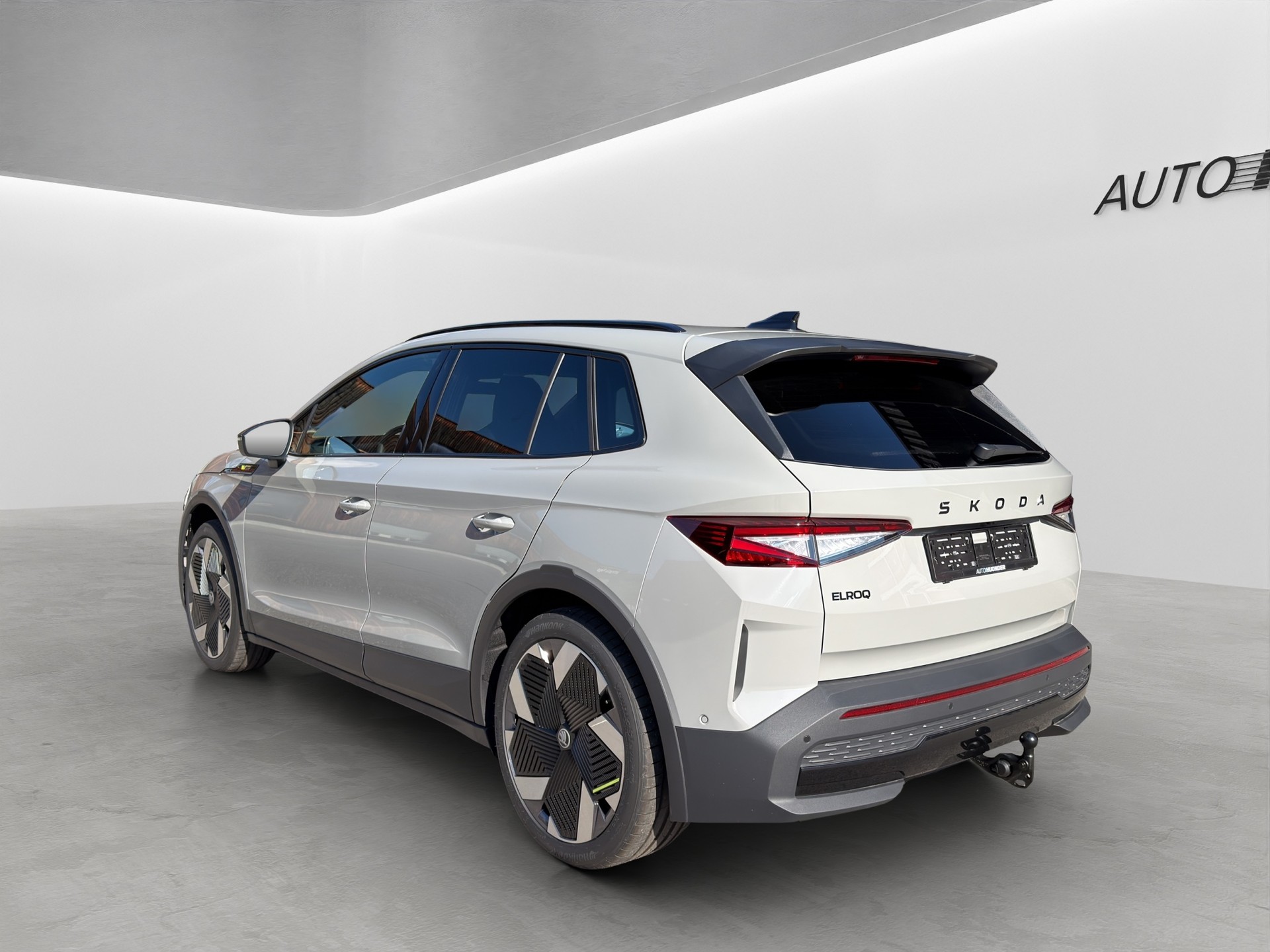 SKODA Elroq RS 4x4-showroom-element-1