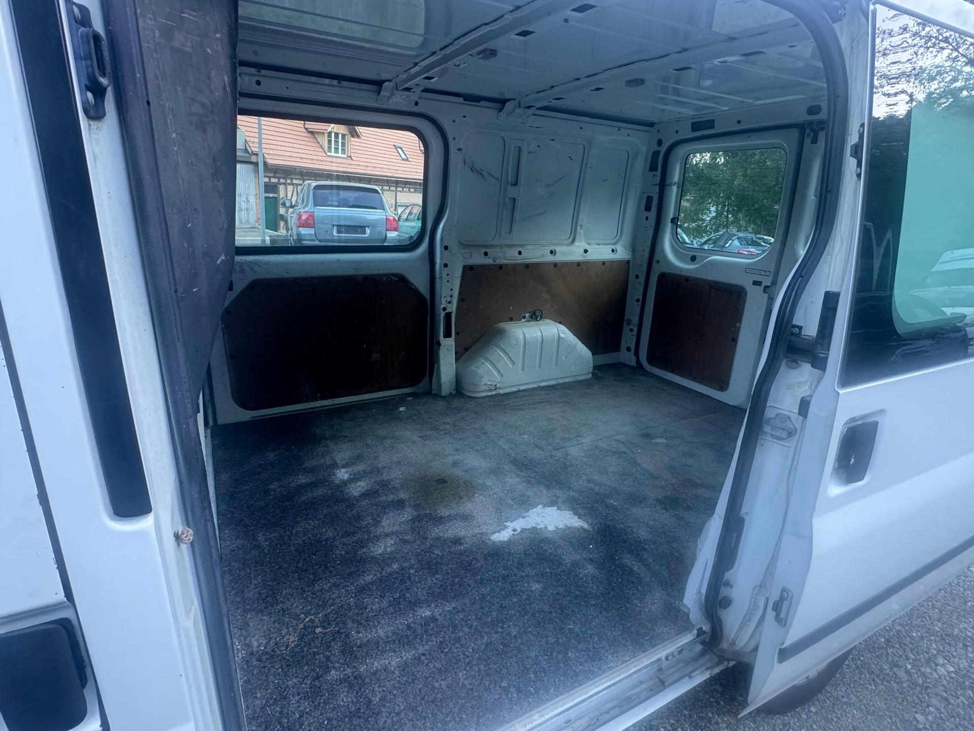 FORD Transit 2.2 TDCi 280 S Trend-image-7
