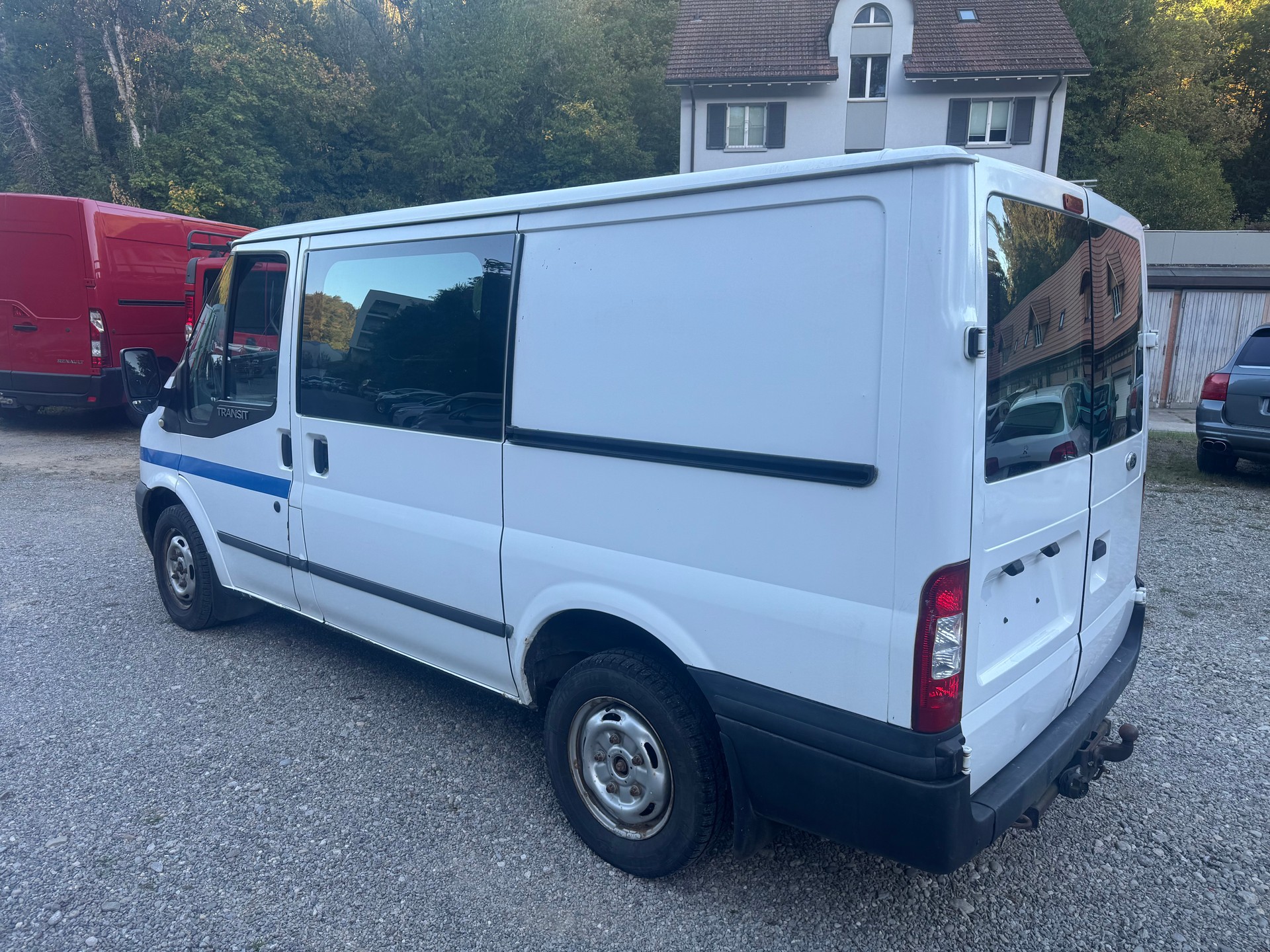 FORD Transit 2.2 TDCi 280 S Trend-image-3