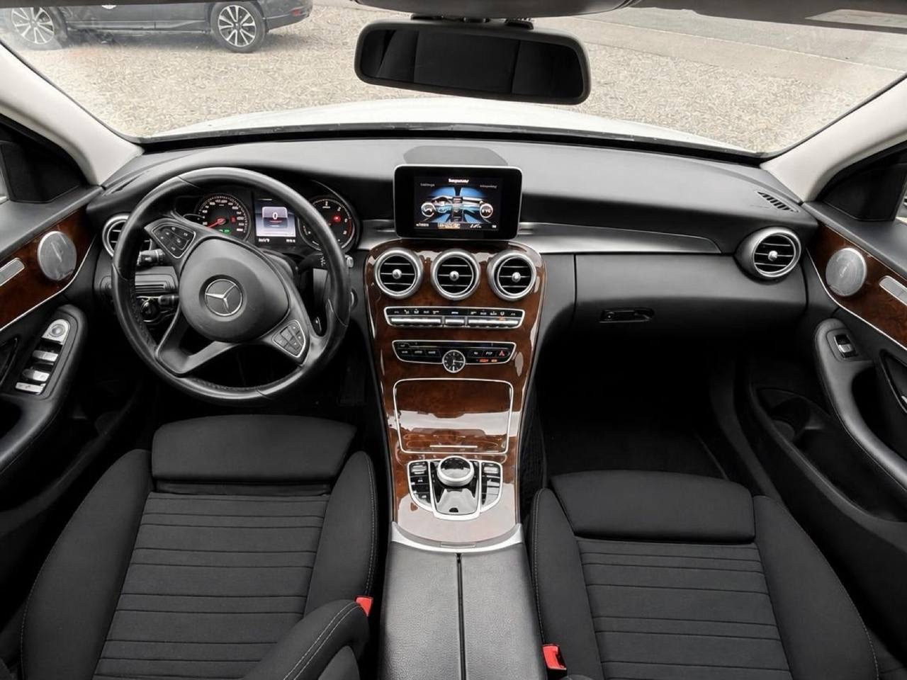 MERCEDES-BENZ C 200 d-image-3