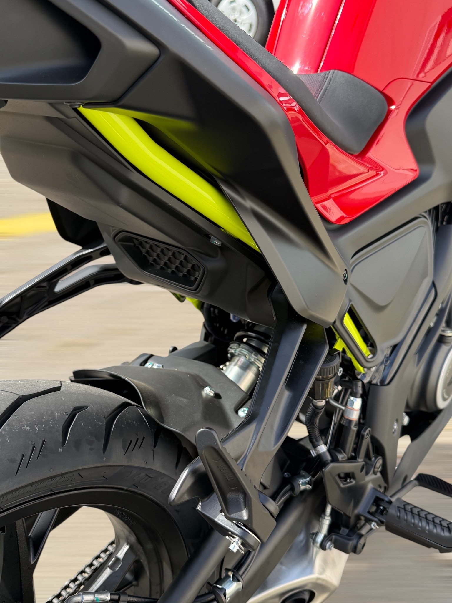 QJ SRK 125 S2-image-2