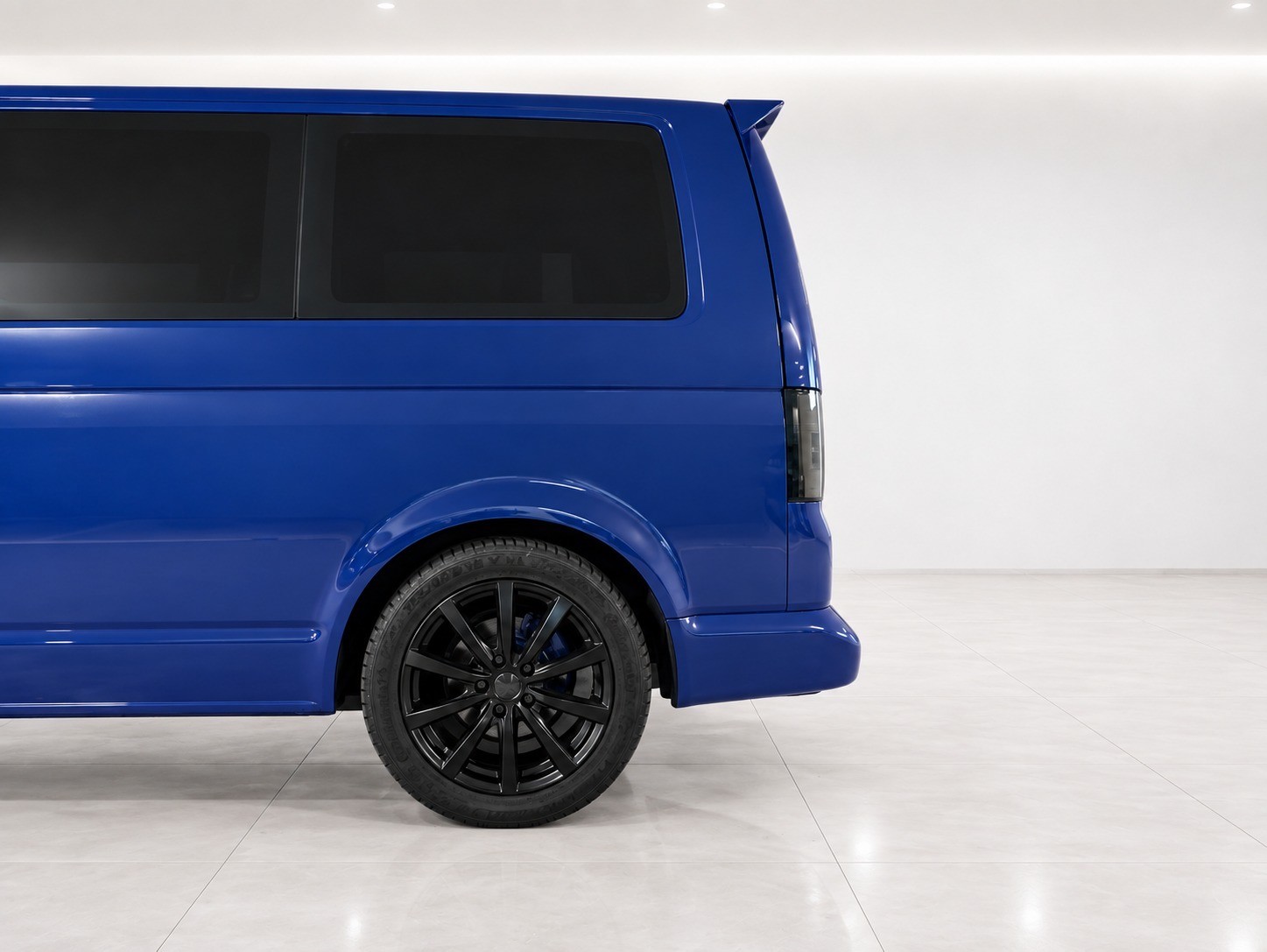 VW T5 2.5 TDI PD 4MOTION-image-10
