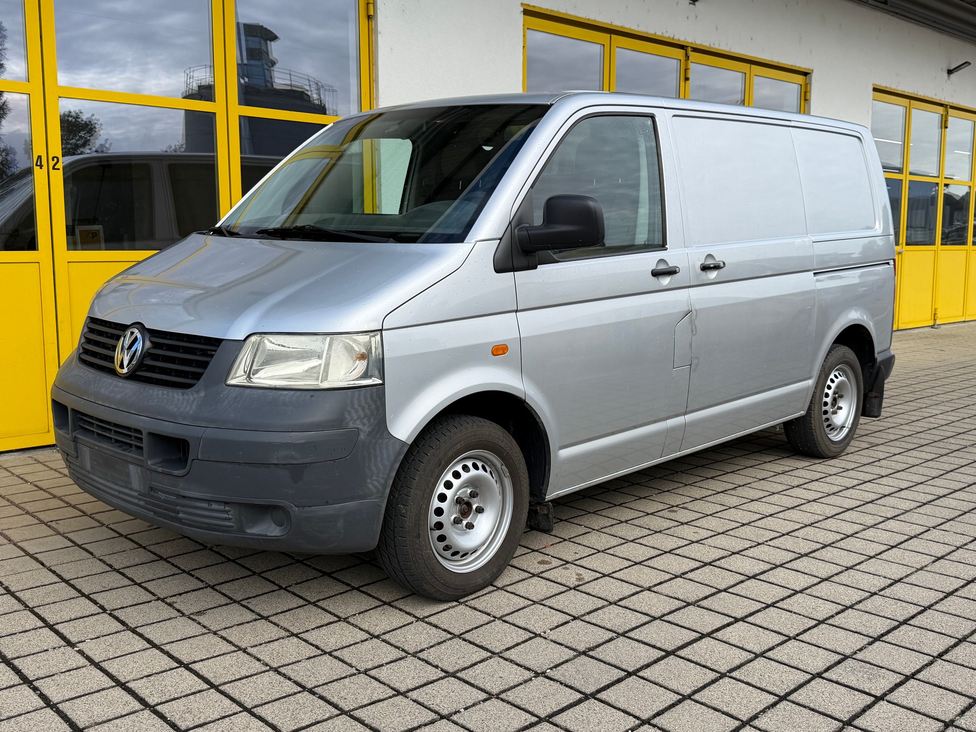 VW T5 2.0-image-0