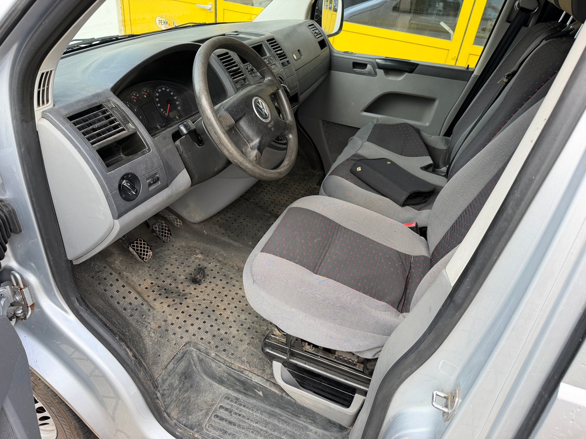 VW T5 2.0-image-9