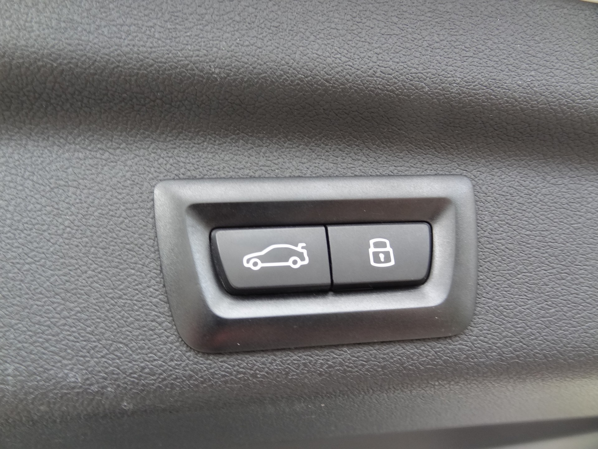 BMW 223d Active Tourer xDrive DKG-image-14