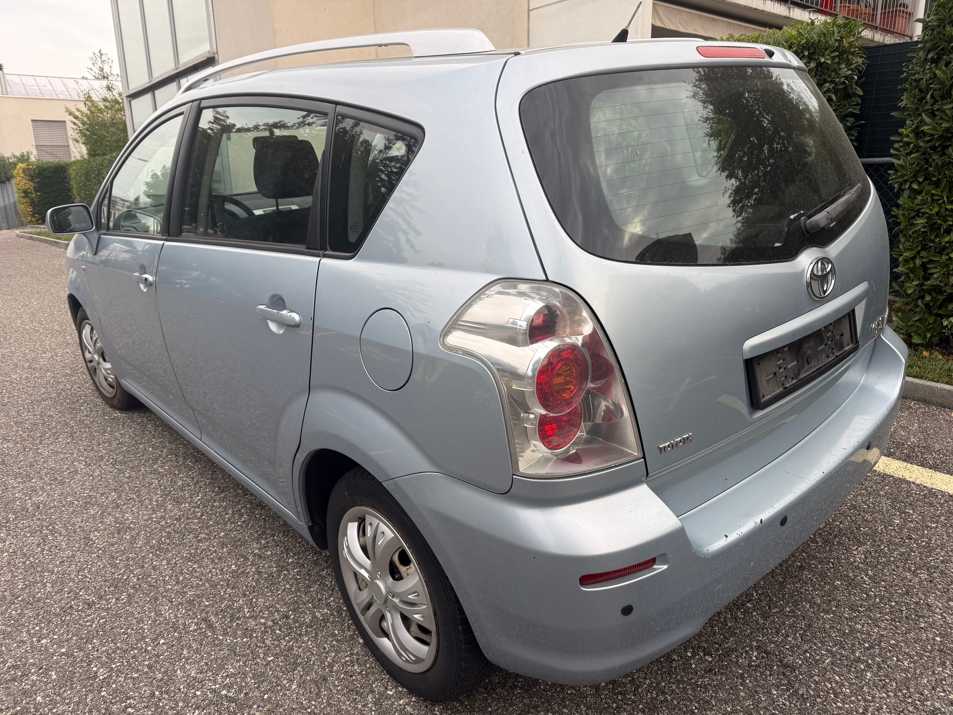 TOYOTA Corolla Verso 1.8 Linea Luna-image-3