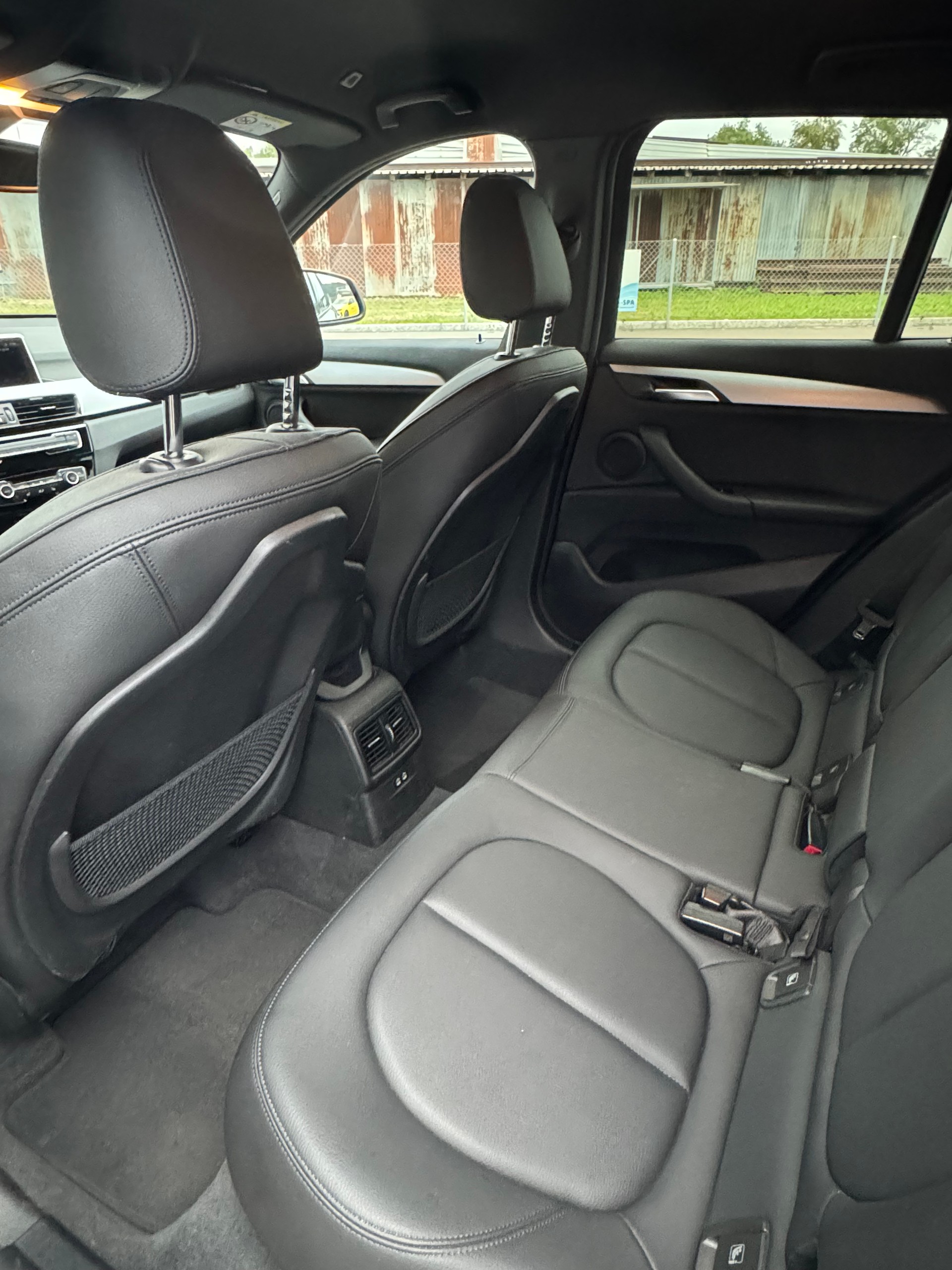 BMW 20d xDrive-image-5