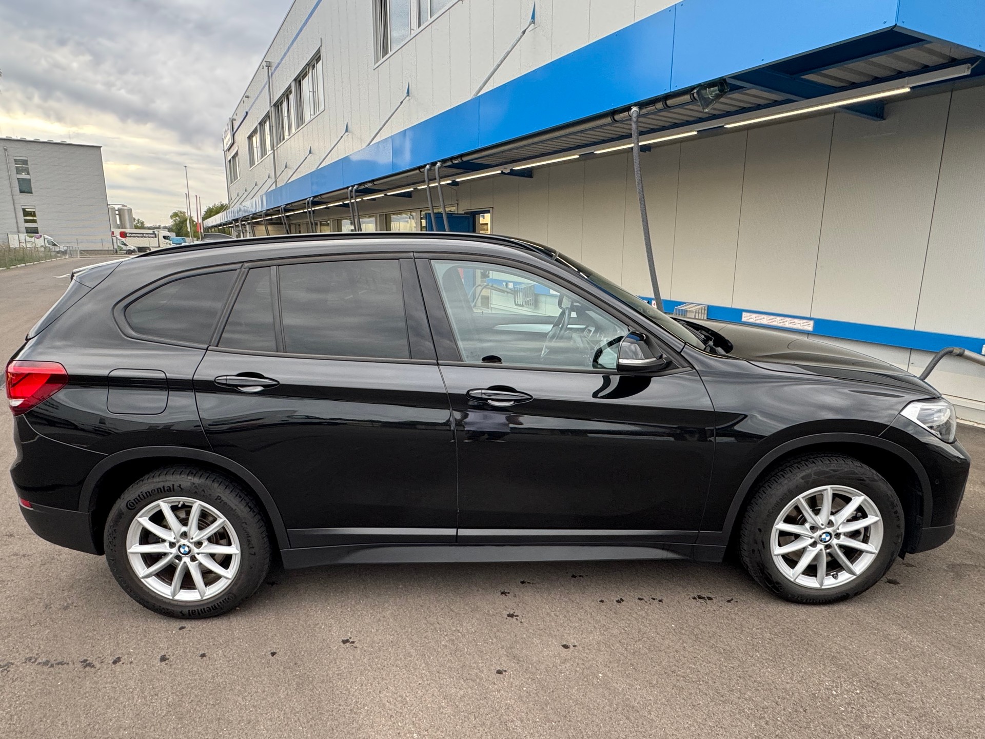 BMW 20d xDrive-image-0