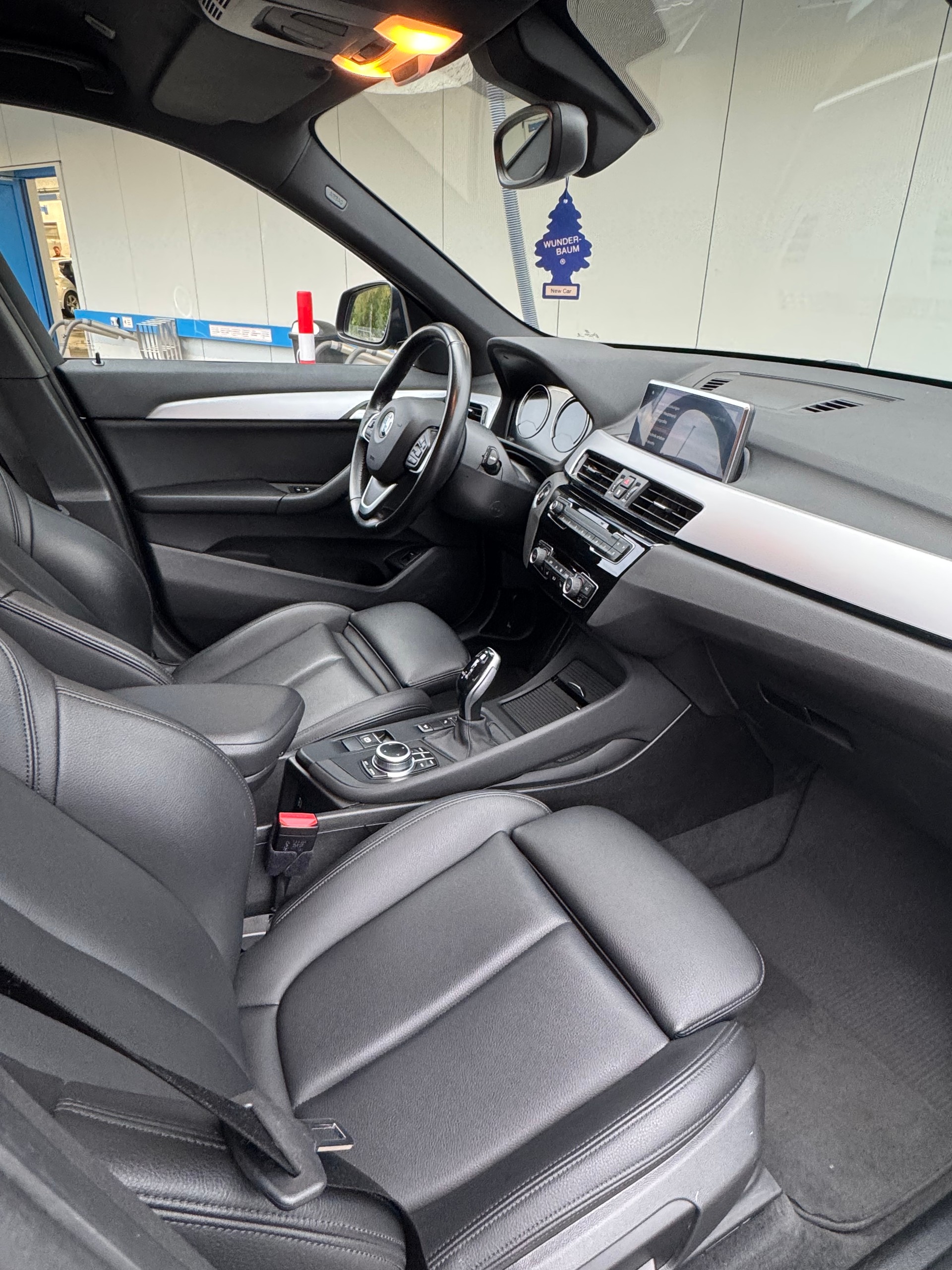 BMW 20d xDrive-image-4