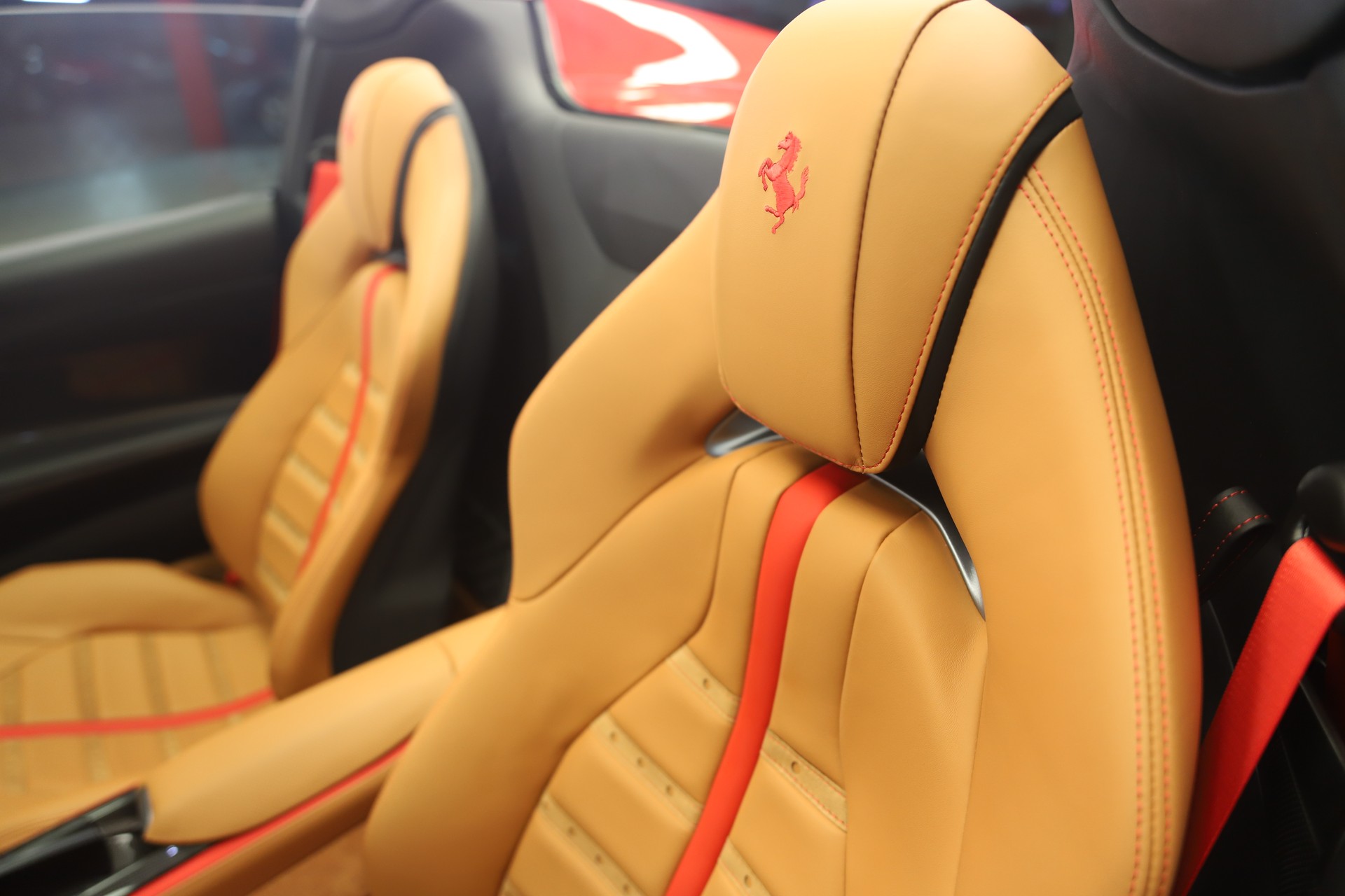 FERRARI 812 GTS-image-9