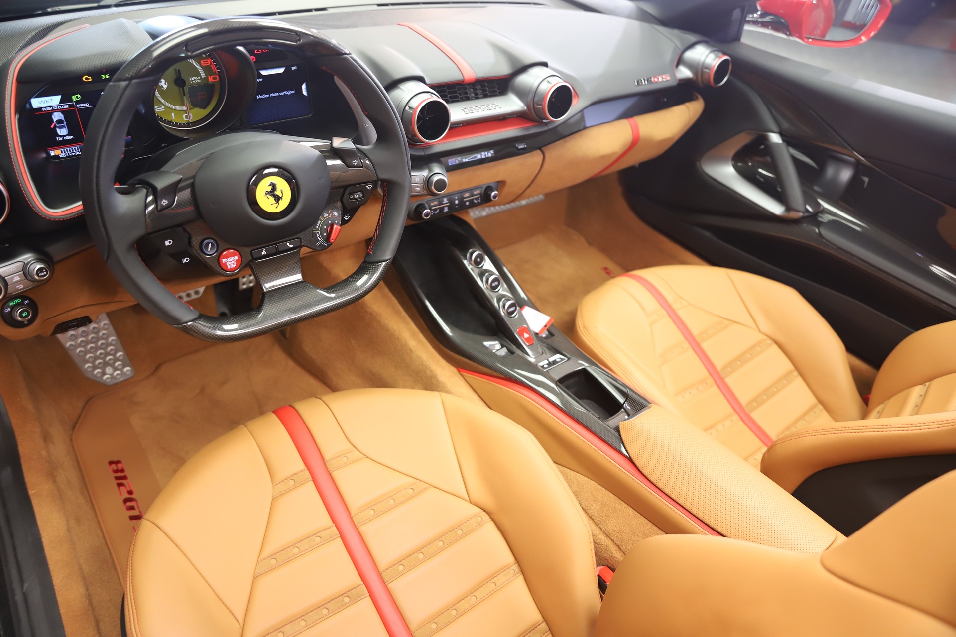 FERRARI 812 GTS-image-6