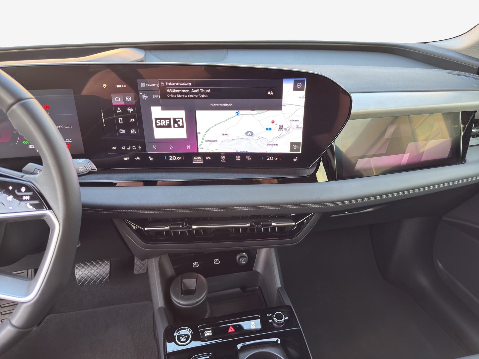 AUDI Q6 e-tron quattro-image-10