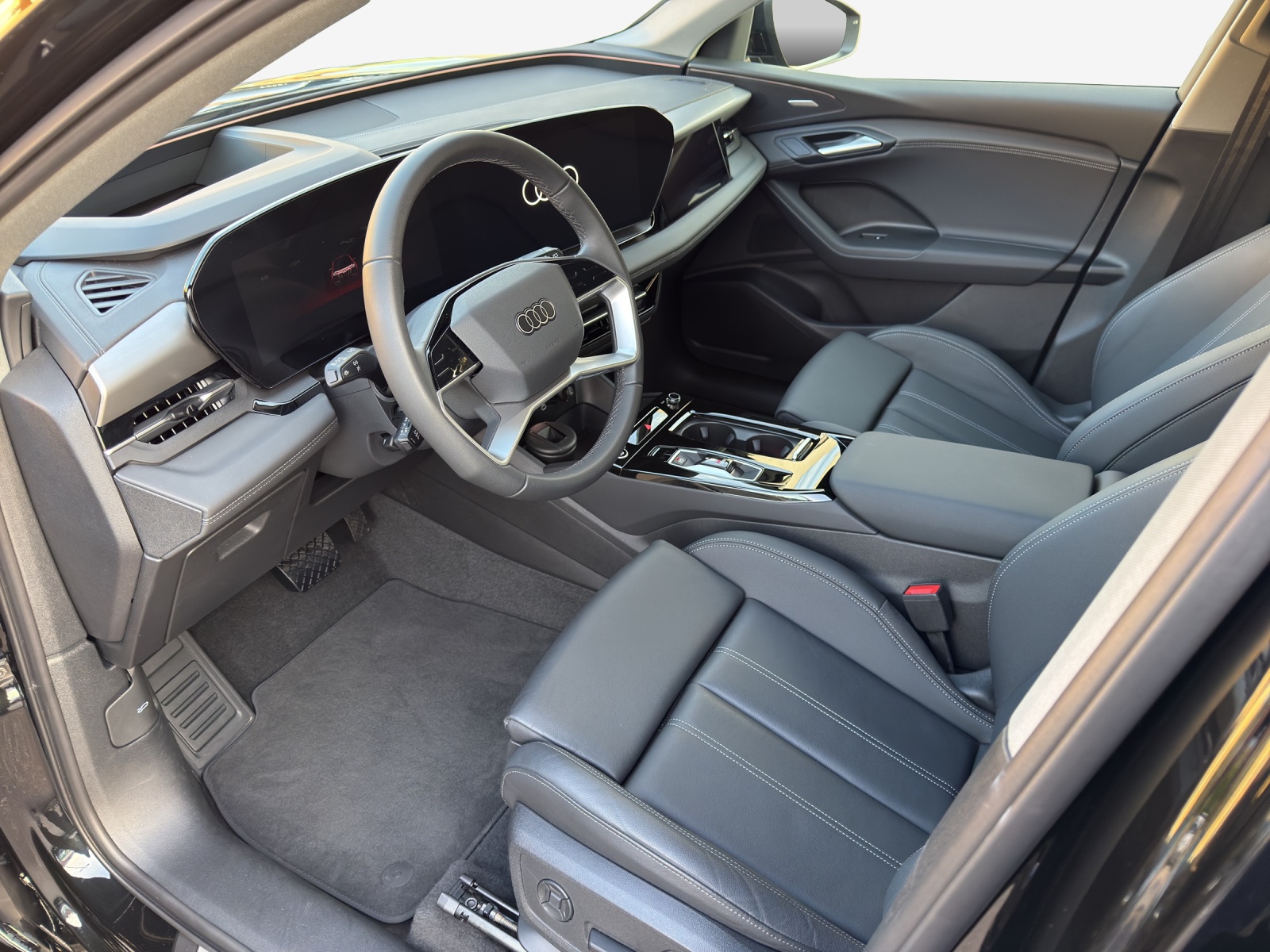 AUDI Q6 e-tron quattro-image-7