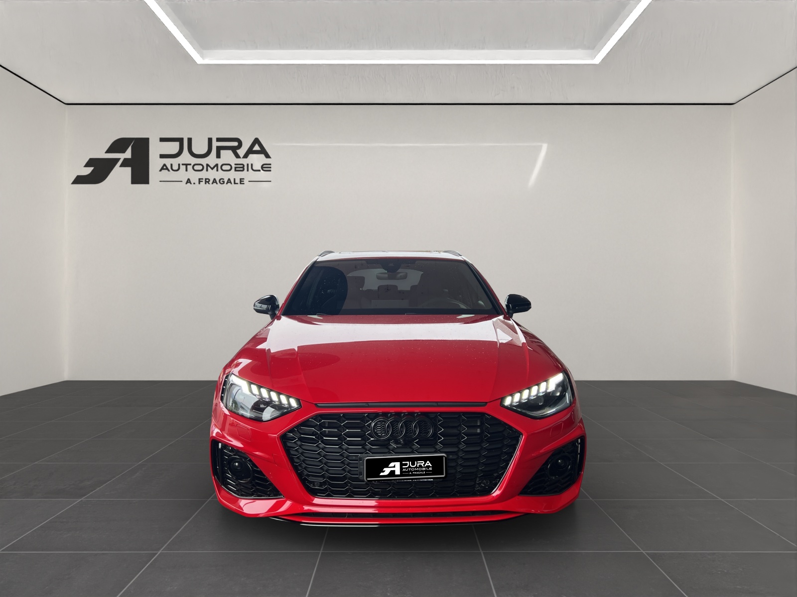 AUDI RS4 Avant 2.9 V6 TFSI quattro Competition plus-image-2