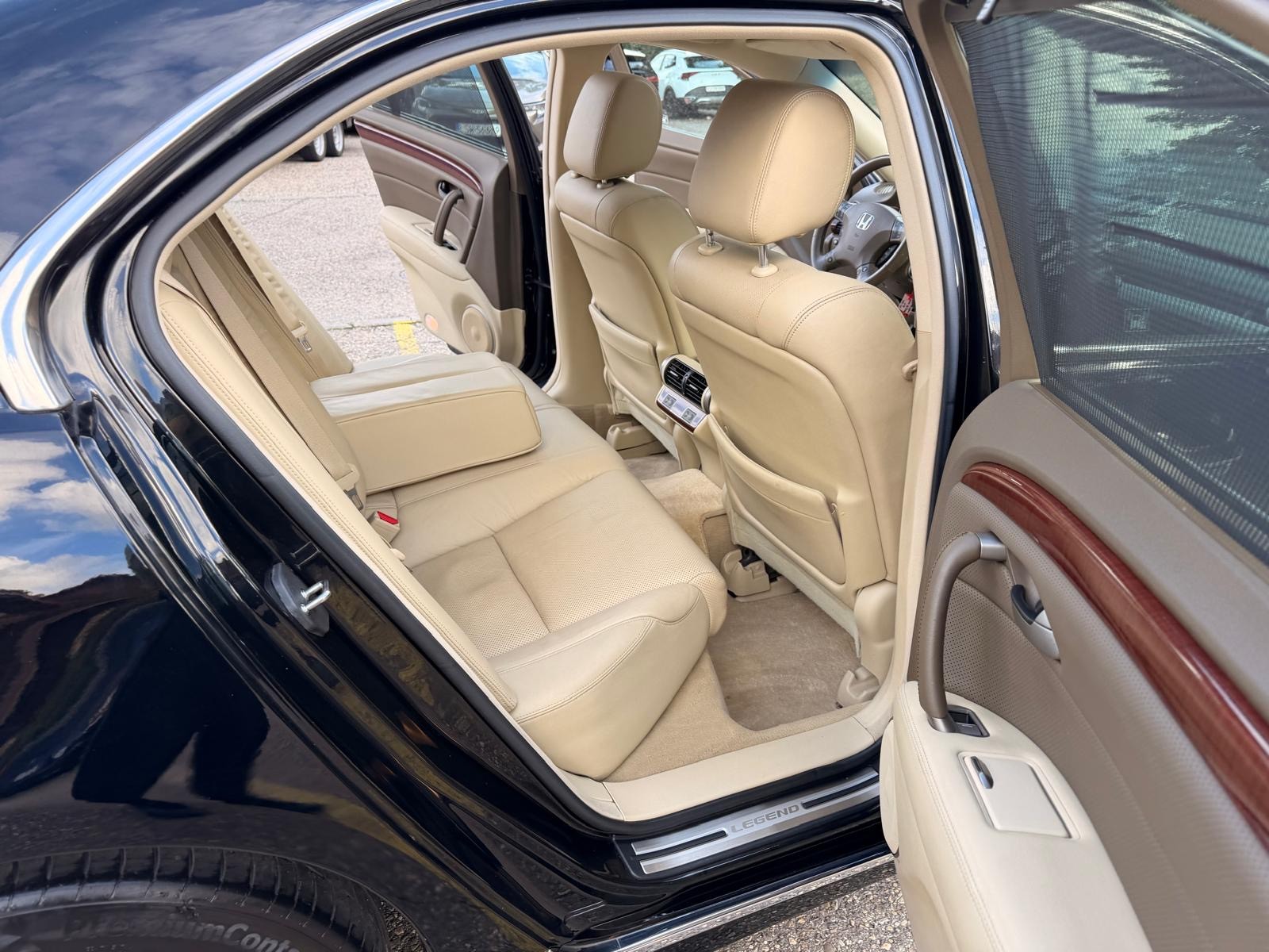 HONDA Legend 3.7i AWD-image-11