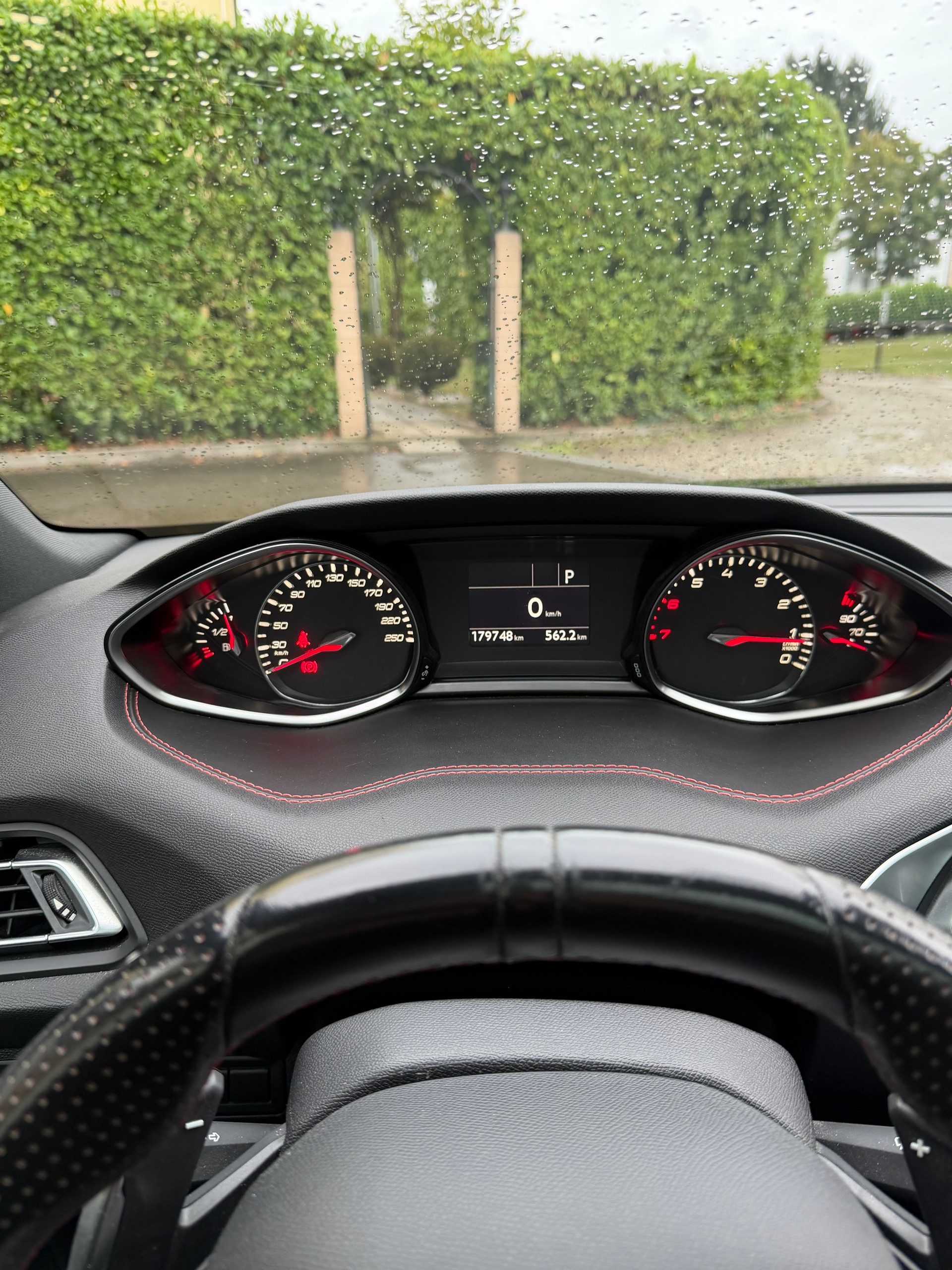 PEUGEOT 308 SW 1.2 THP GT Line Automatic-image-13
