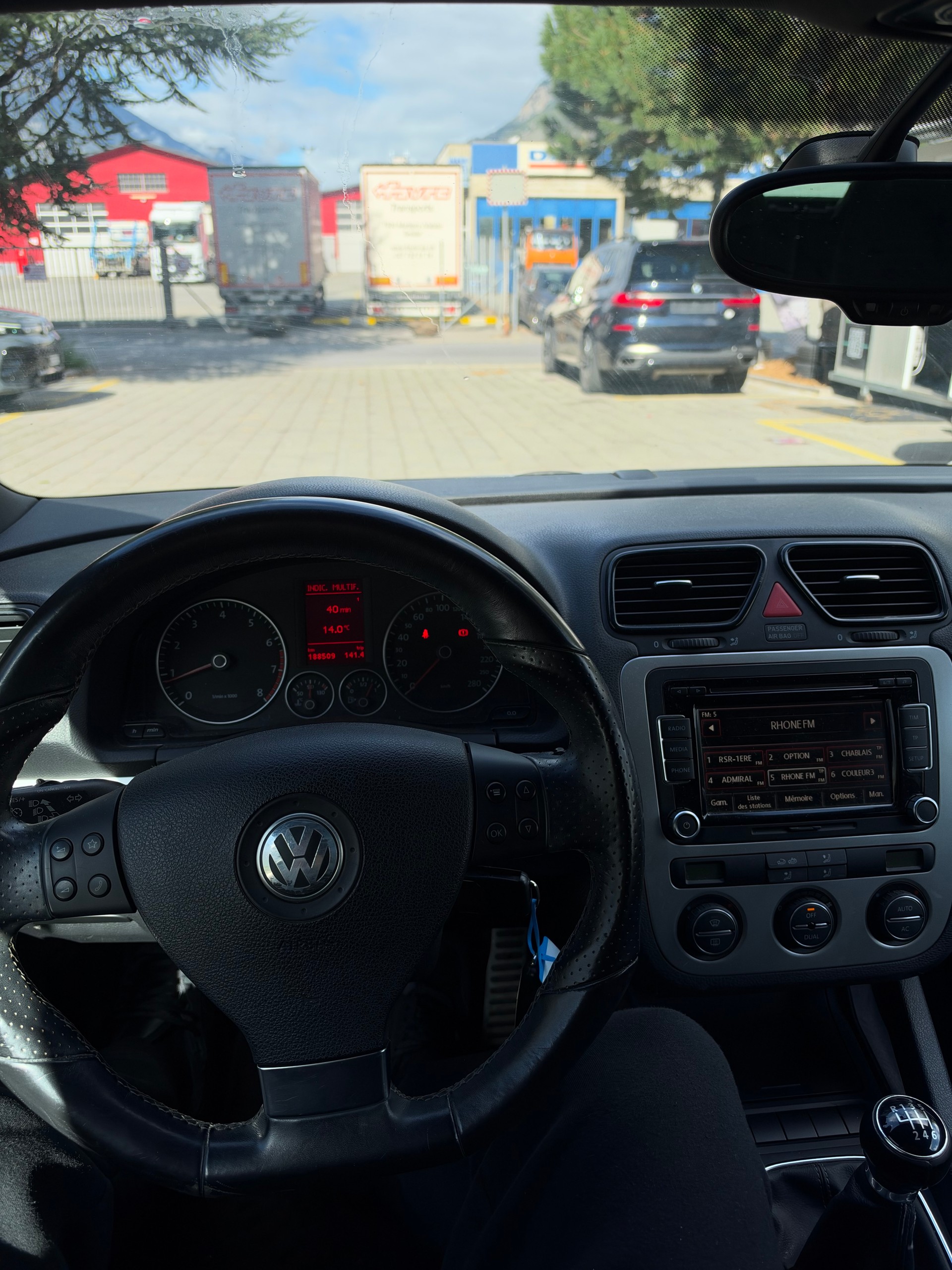 VW Scirocco 2.0 TSI-image-6
