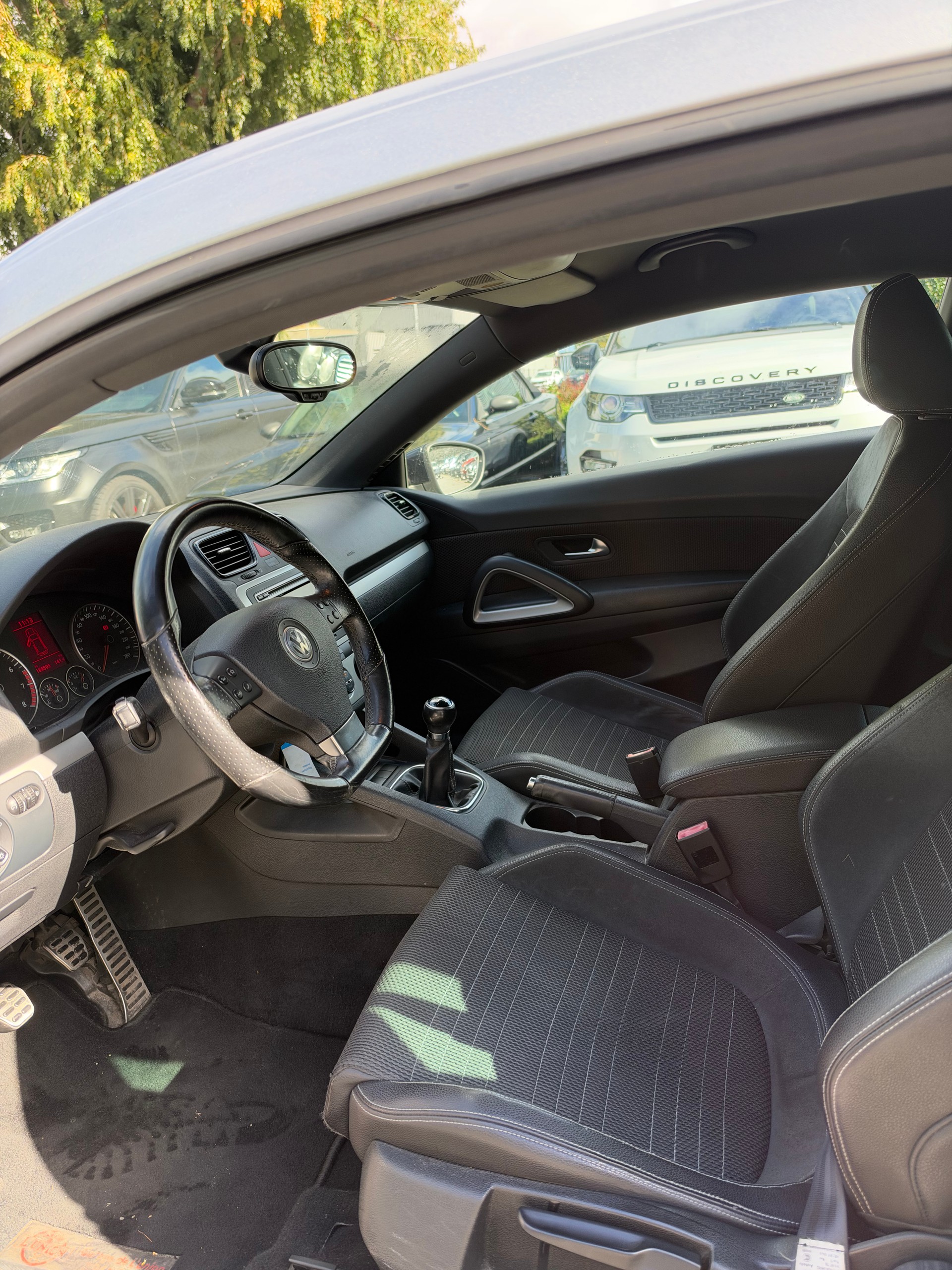 VW Scirocco 2.0 TSI-image-4