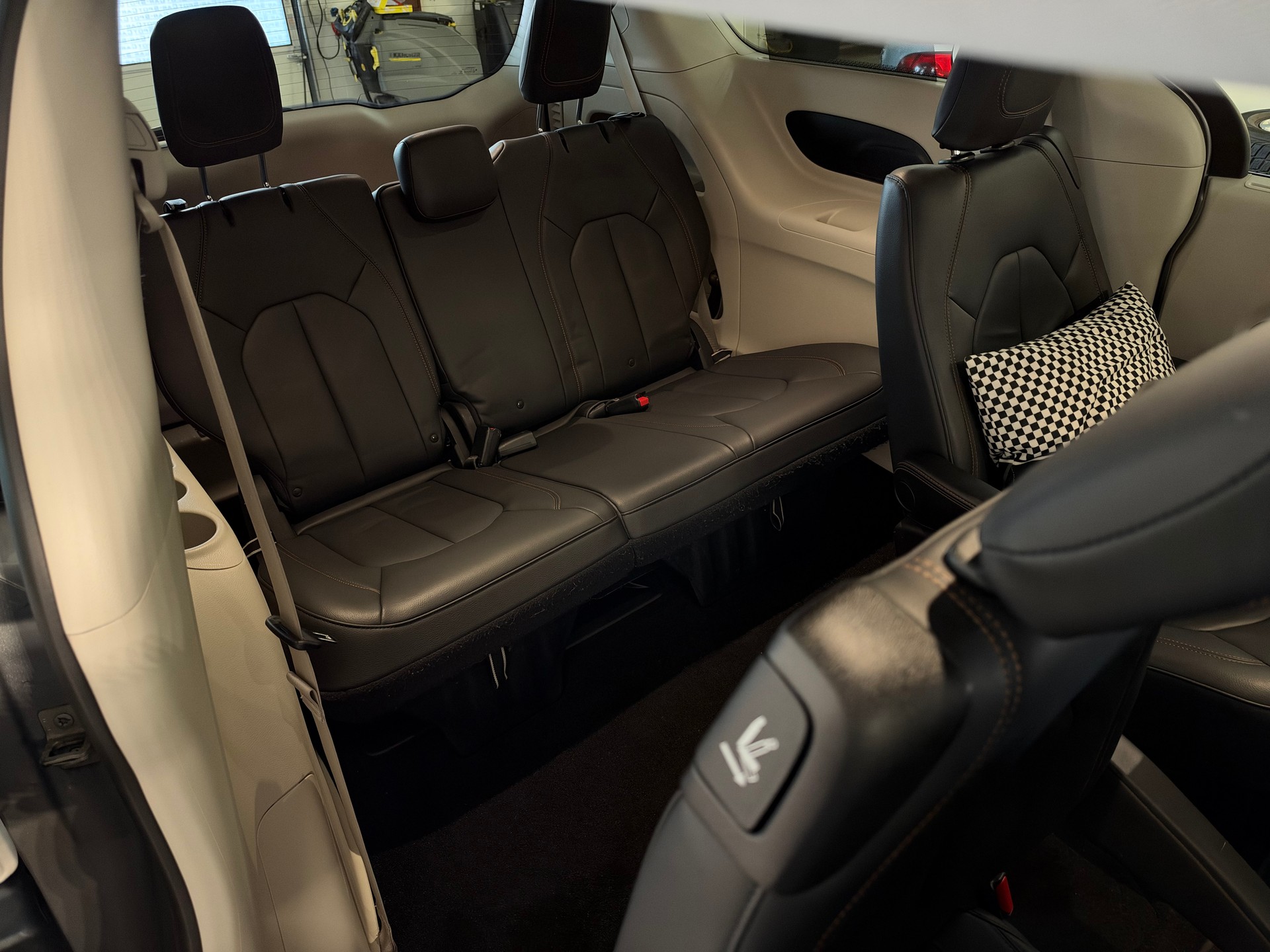CHRYSLER 3.6 V6 Limited-image-13