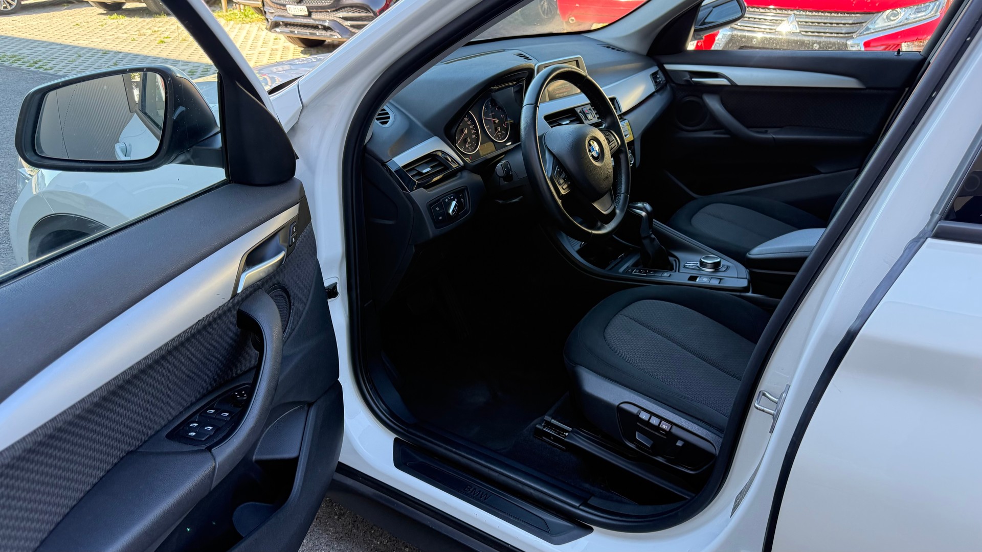 BMW X1 xDrive 18d Steptronic-image-7