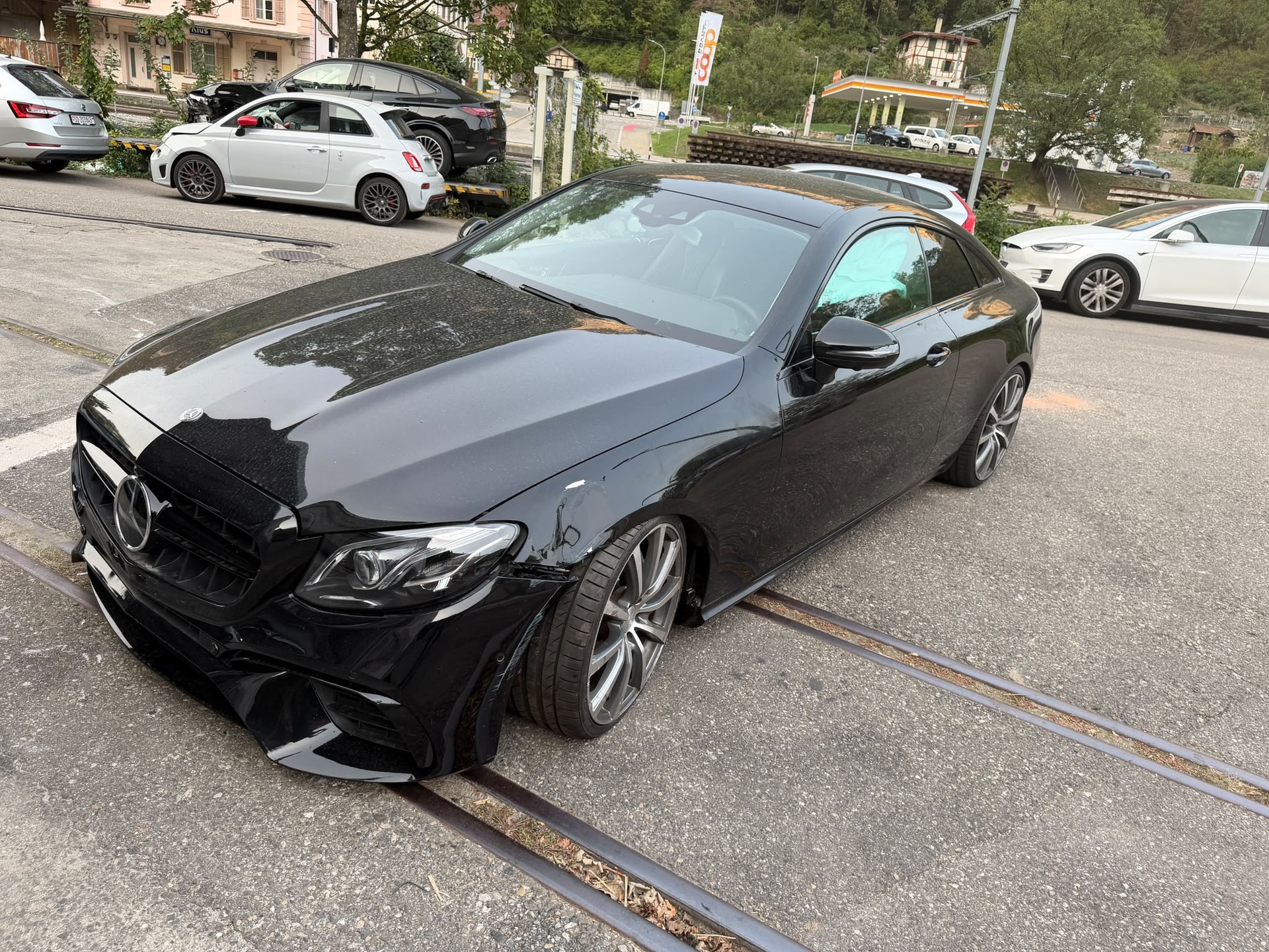 MERCEDES-BENZ E 400 Coupé Avantgarde 4 Matic 9G-Tronic-image-13