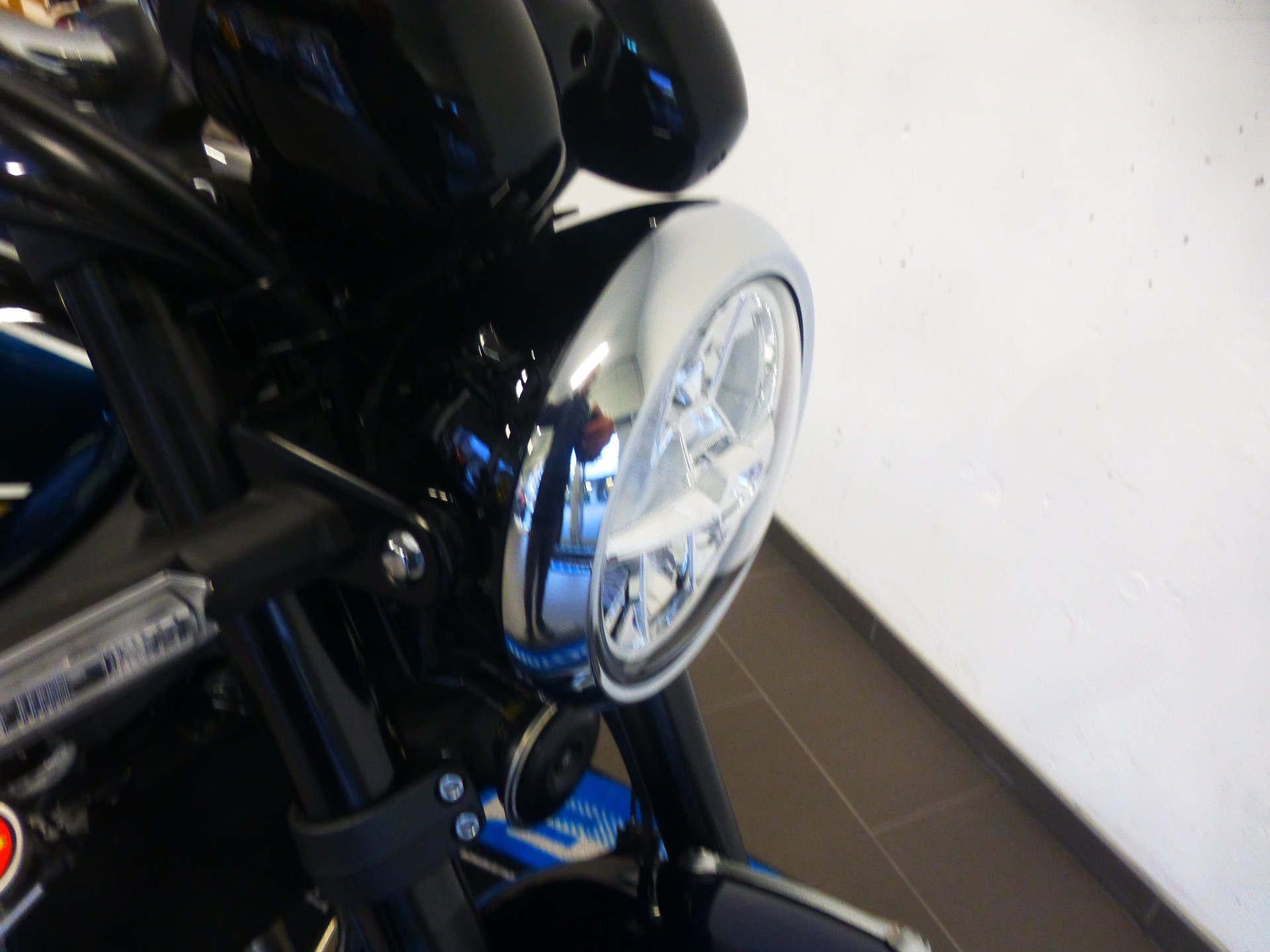 KAWASAKI Z 900 RS-image-15