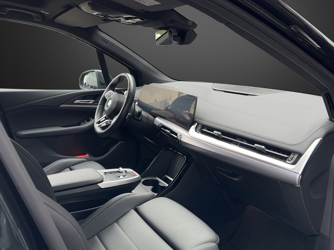 BMW 223d Active Tourer xDrive M Sport DKG-image-8