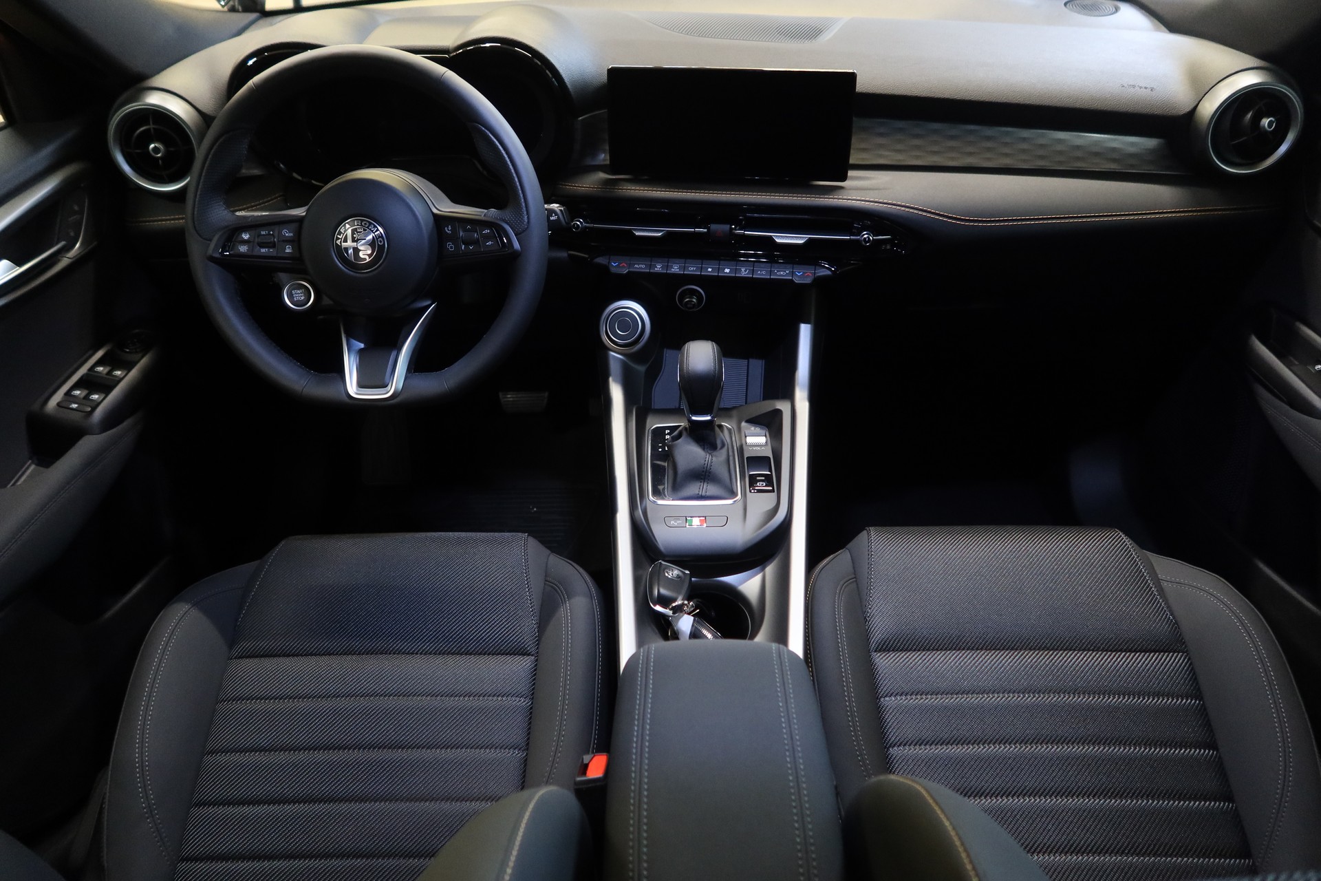 ALFA ROMEO Tonale 1.5 48V Hybrid Ti-image-8