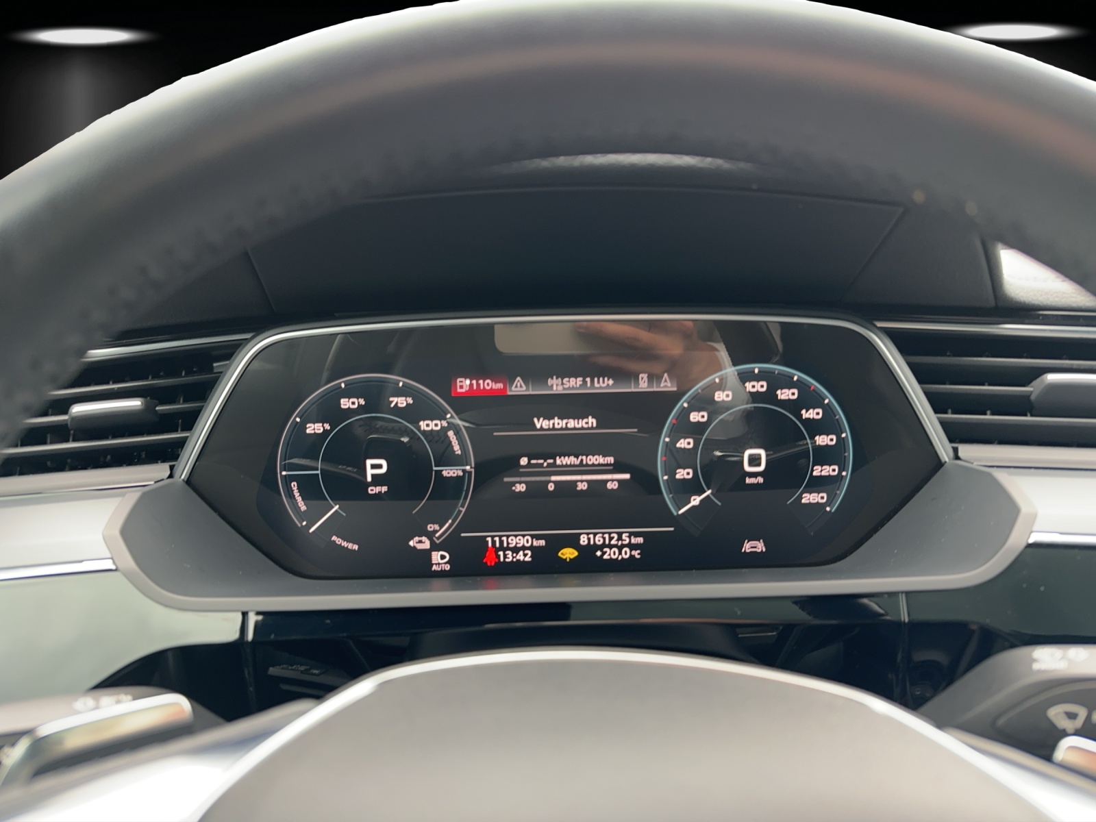 AUDI e-tron 55 Advanced quattro-image-12