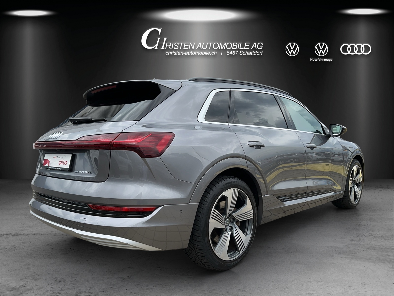 AUDI e-tron 55 Advanced quattro-image-5