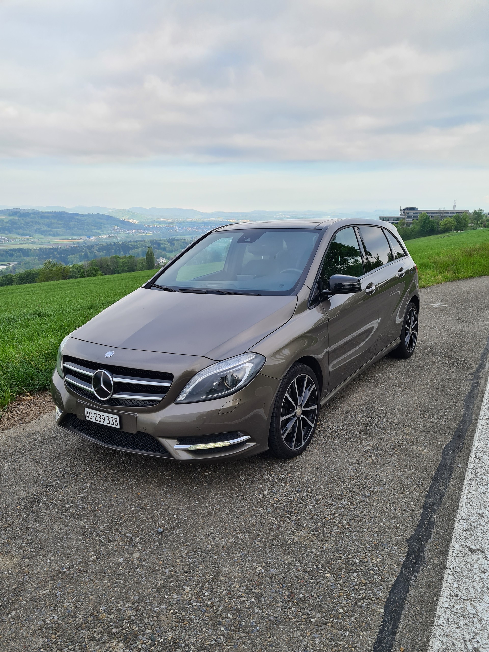 MERCEDES-BENZ B 250 7G-DCT-image-0
