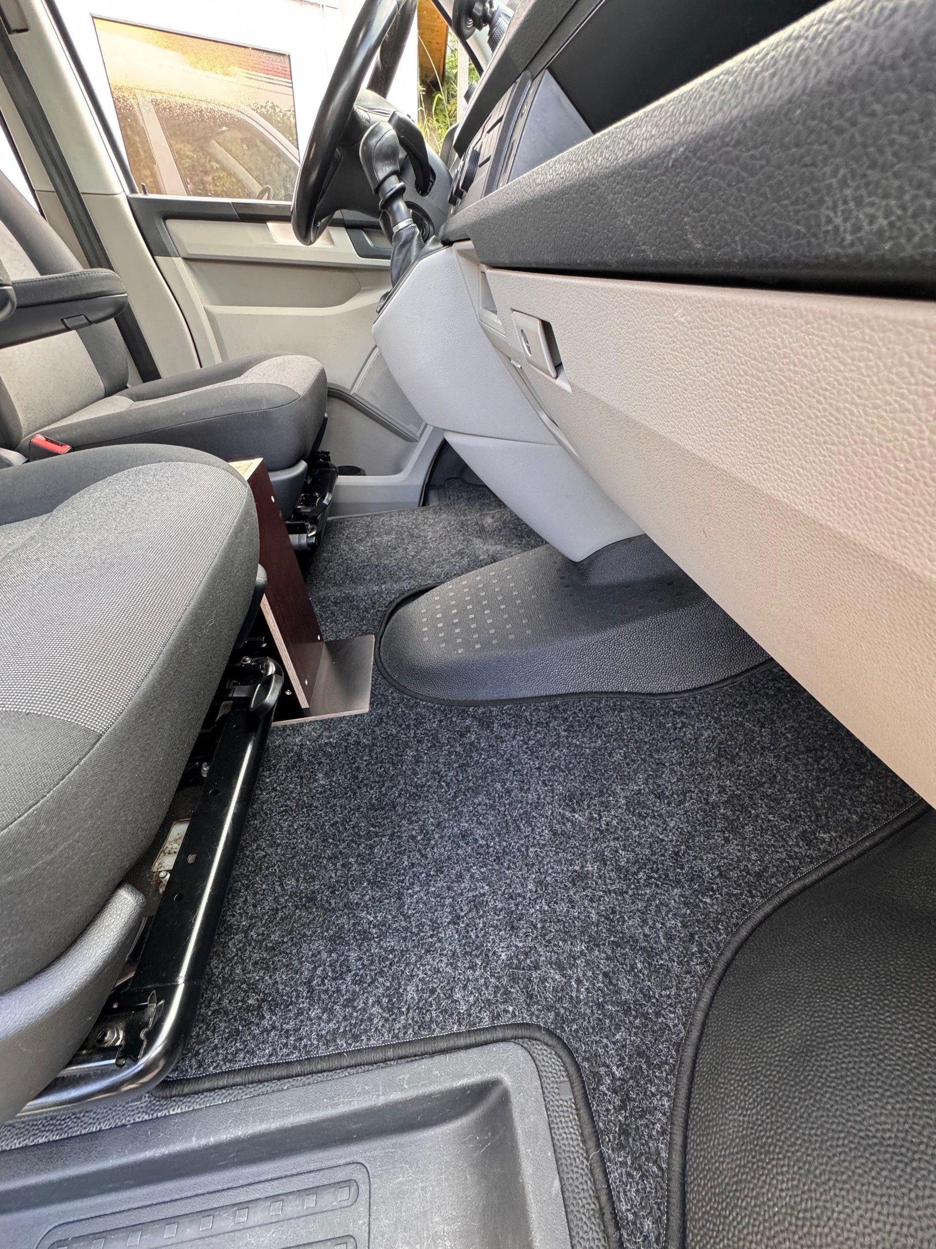 VW T6 2.0 TDI 4Motion-image-5