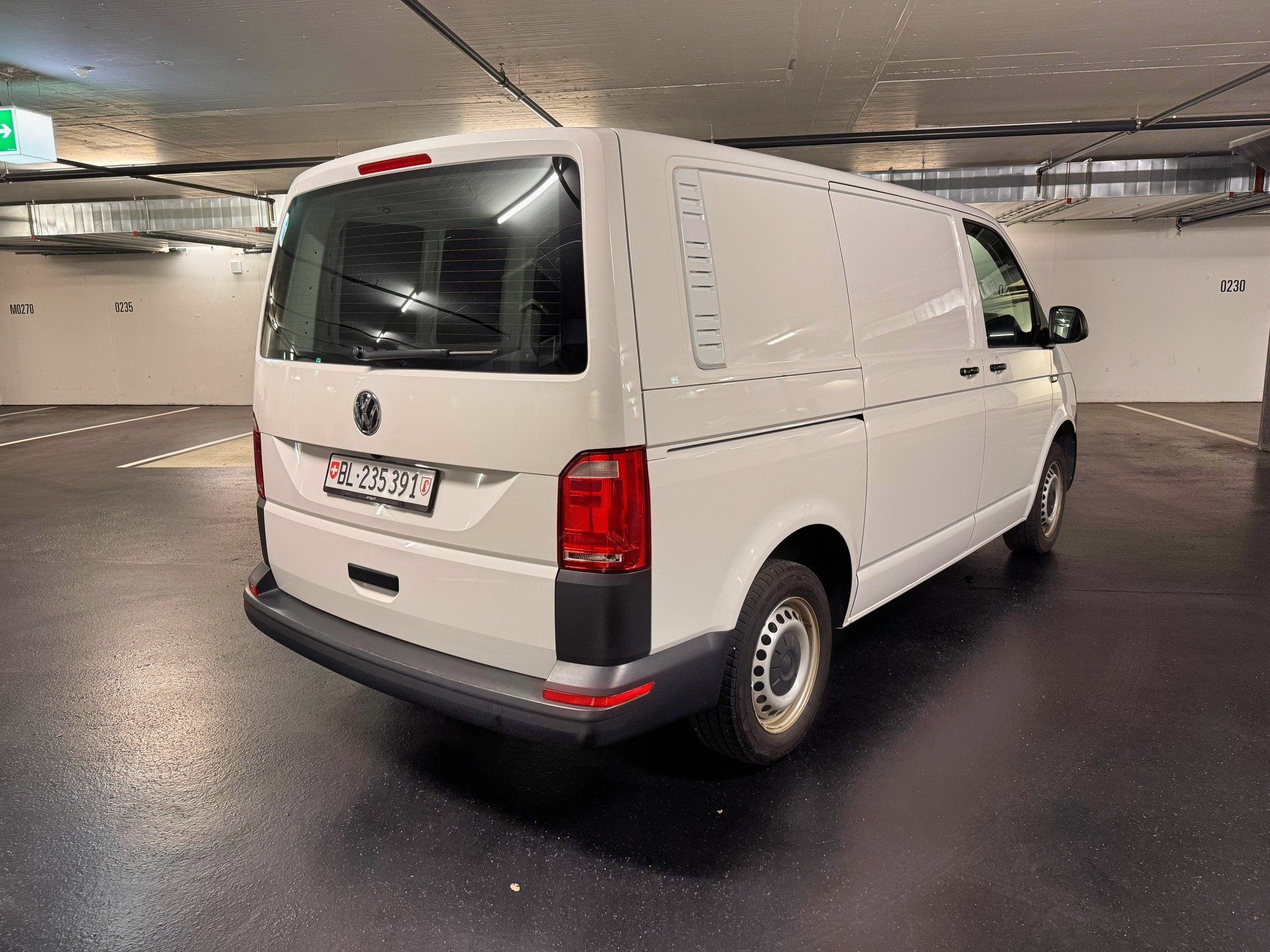 VW T6 2.0 TDI 4Motion-image-1