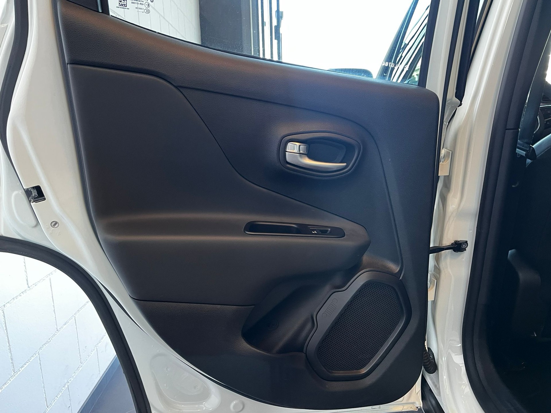 JEEP Renegade 1.3 GSE Turbo Limited-image-23
