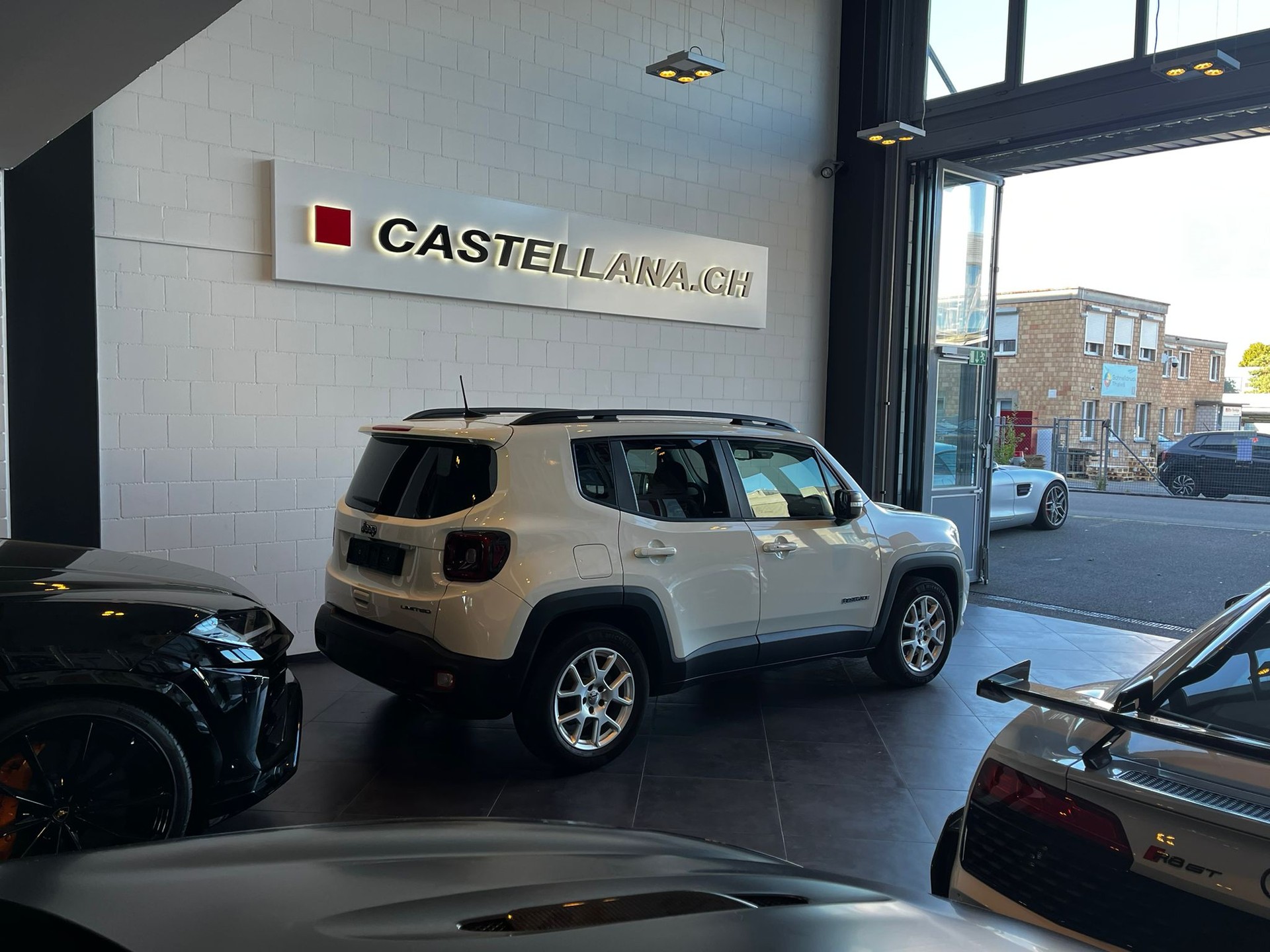 JEEP Renegade 1.3 GSE Turbo Limited-image-5