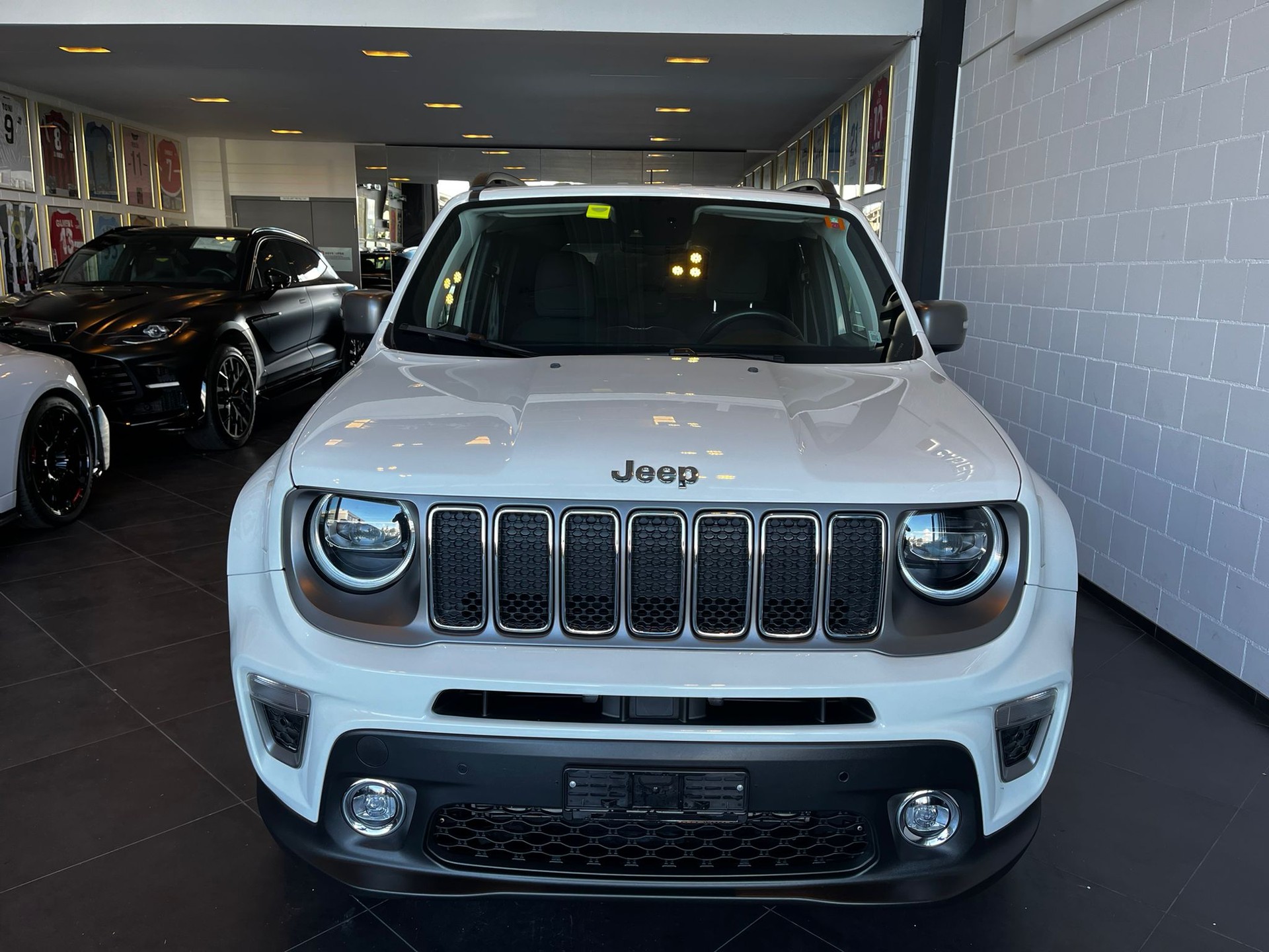 JEEP Renegade 1.3 GSE Turbo Limited-image-2