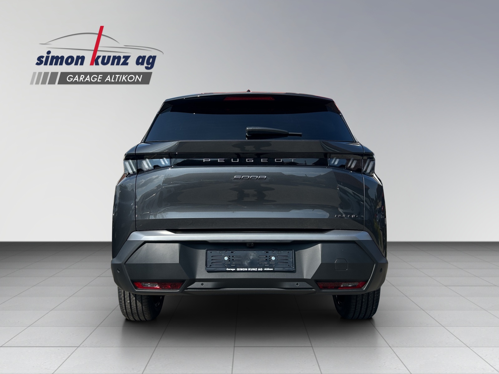 PEUGEOT 5008 1.2 Hybrid Allure Premium-image-4