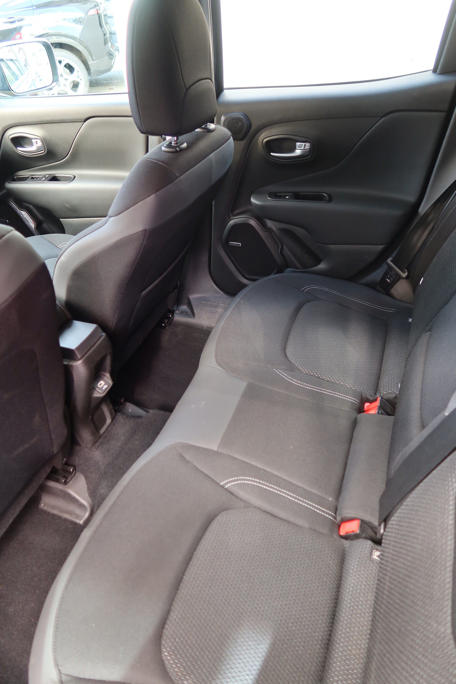 JEEP Renegade 1.3 PHEV LimiAWD-image-8