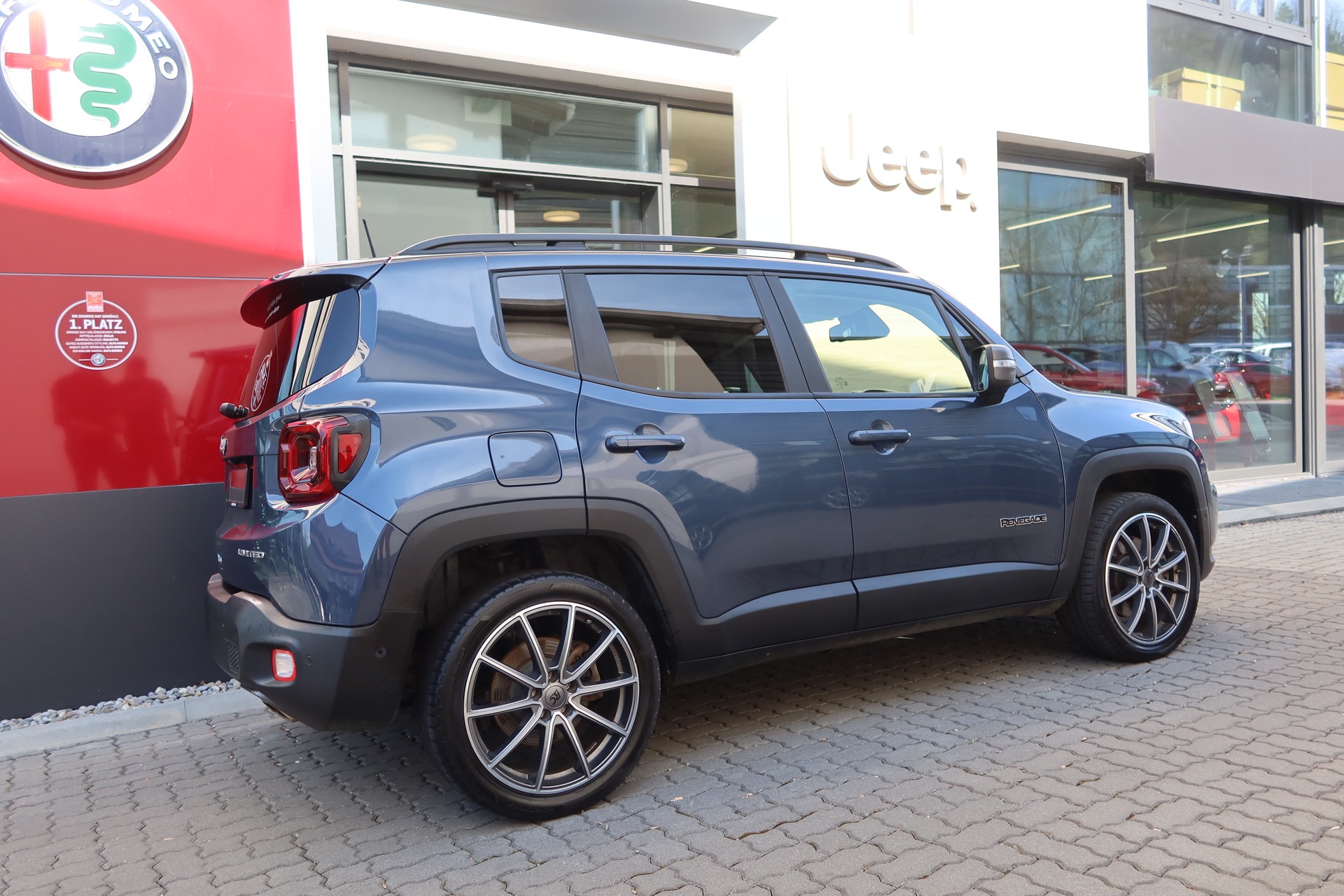 JEEP Renegade 1.3 PHEV LimiAWD-image-3