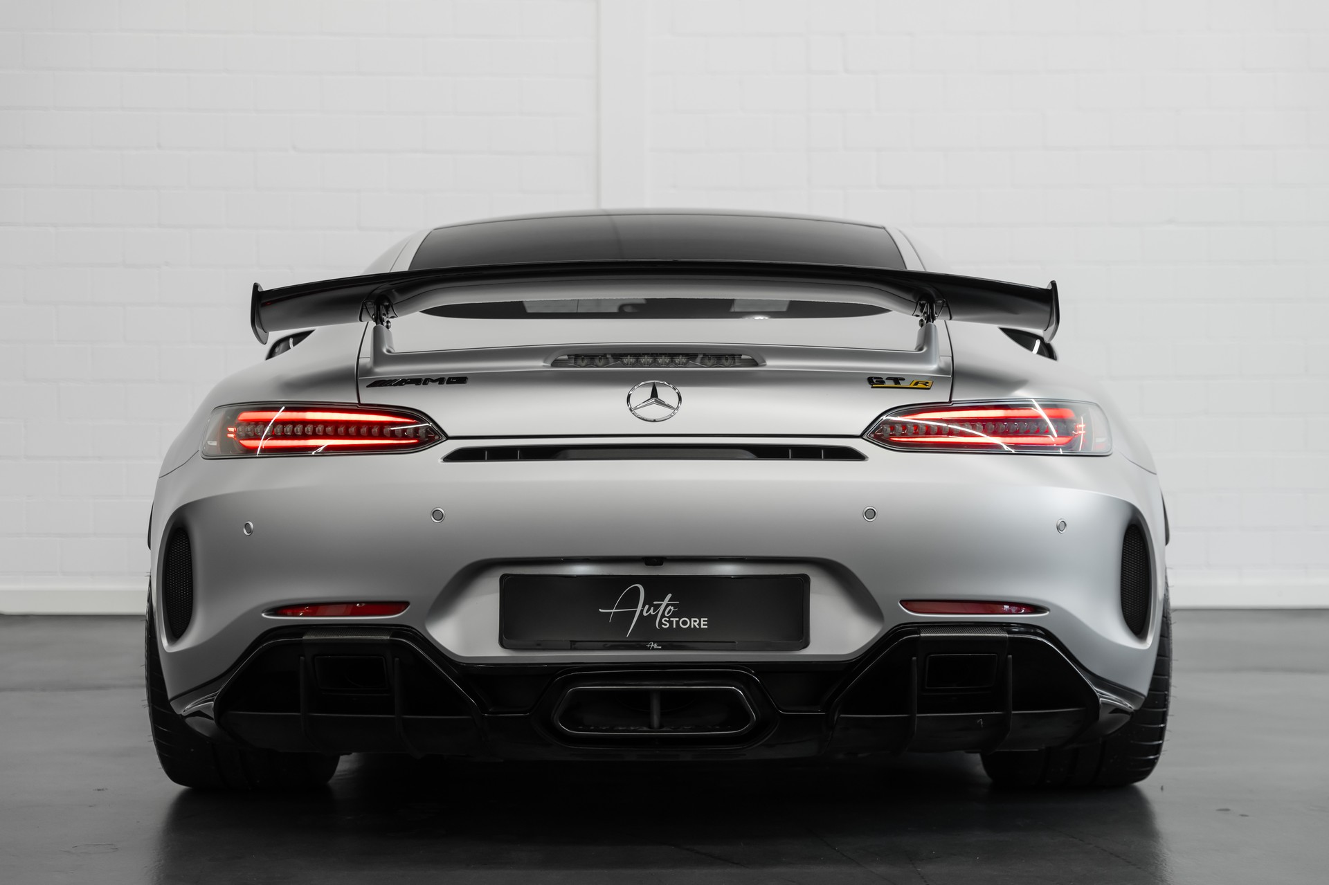 MERCEDES-BENZ AMG GT R Speedshift DCT-image-7
