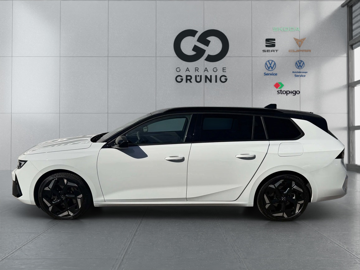 OPEL Astra Sports Tourer 1.6 PHEV Turbo GSe-image-2
