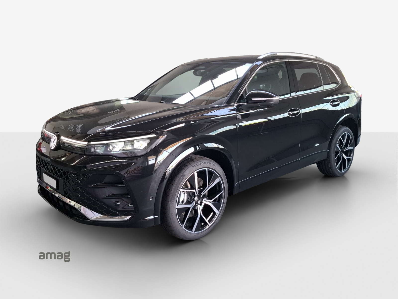 VW Tiguan 2.0 TSI DSG R-Line 4Motion