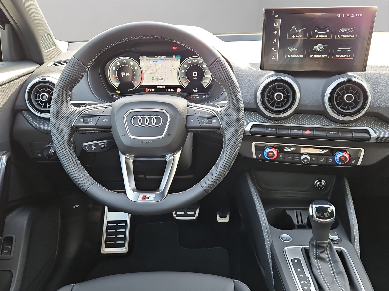 AUDI Q2 35 TFSI S line S-tronic-image-7