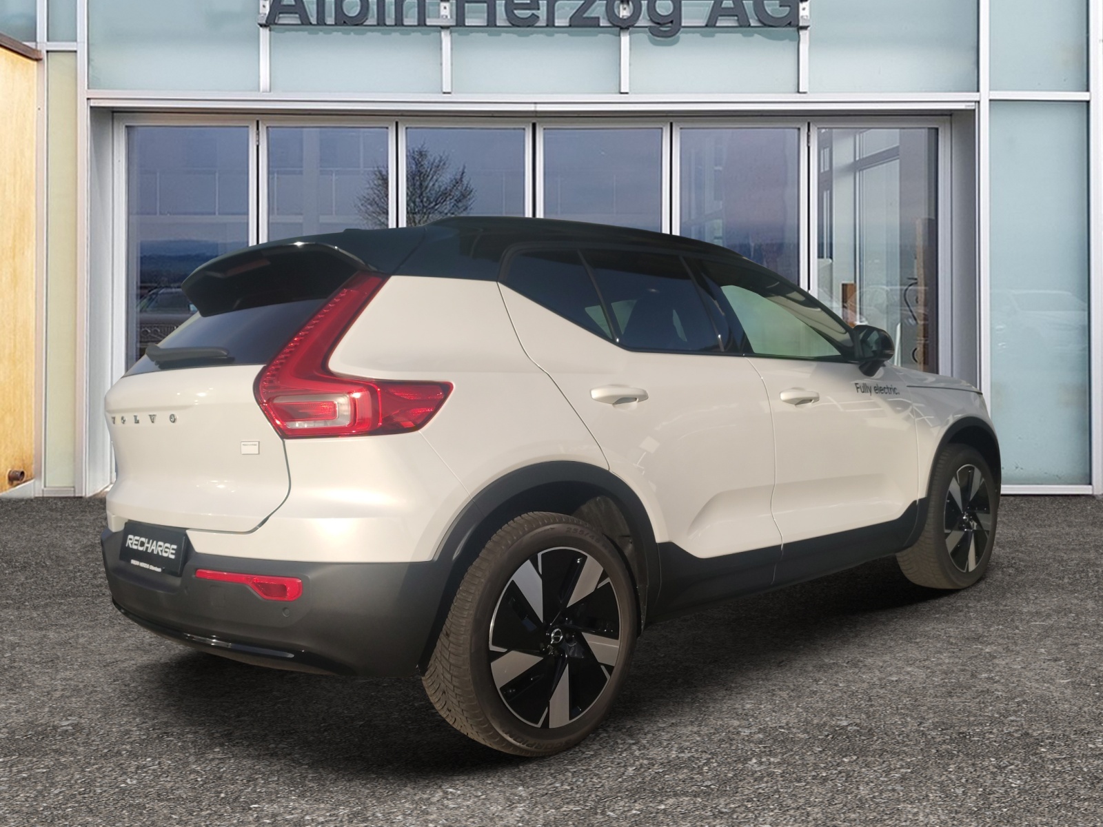 VOLVO XC40 E60 Core-image-3