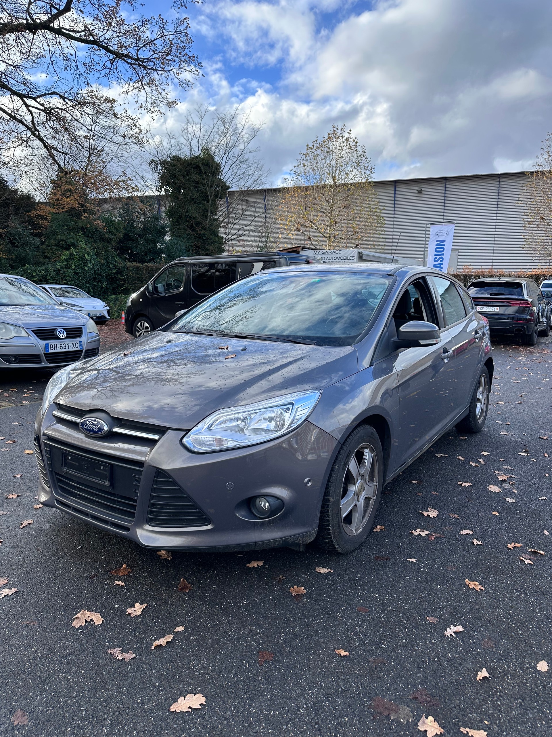 FORD Focus 1.0 SCTi Titanium-image-0