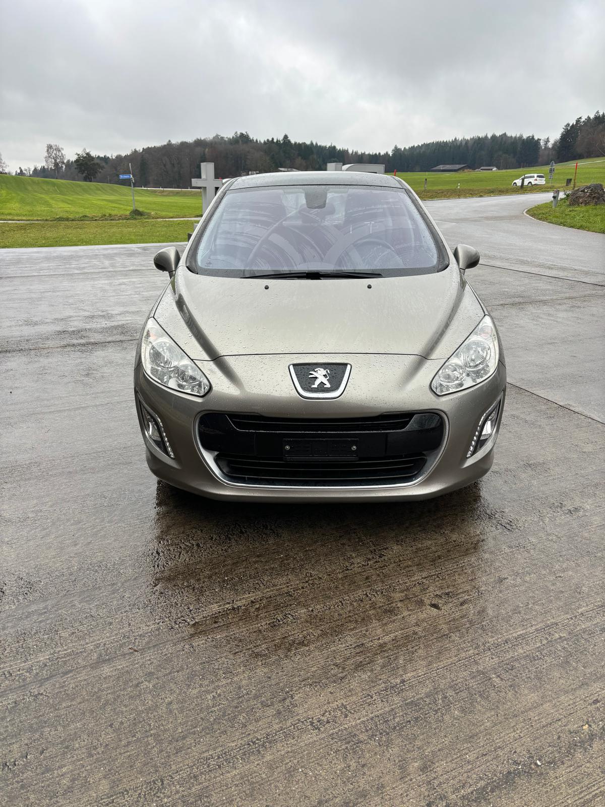 PEUGEOT 308 1.6 16V Turbo Swiss Edition