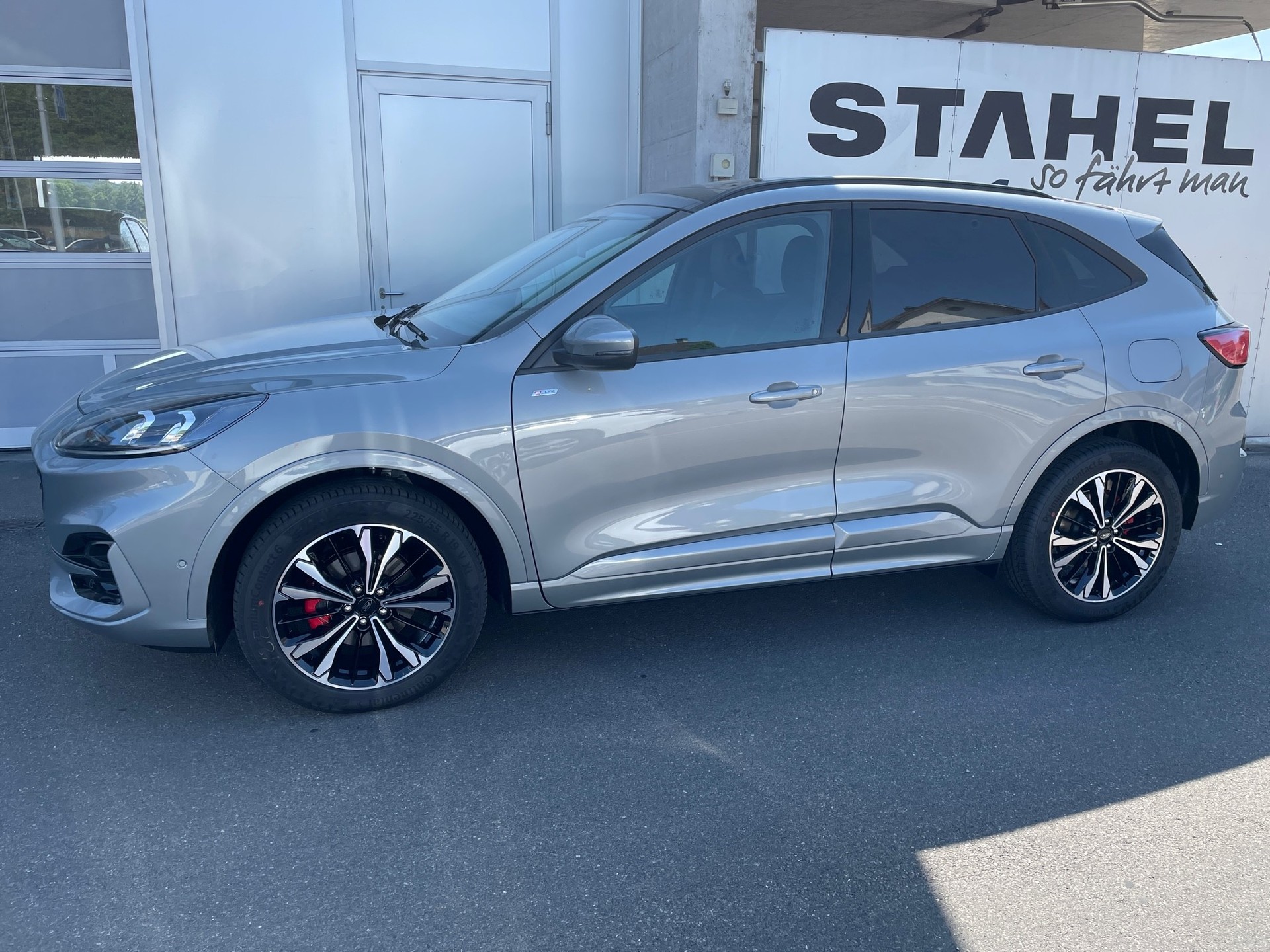 FORD Kuga 2.5 Plug-in Hybrid ST-Line X-image-1